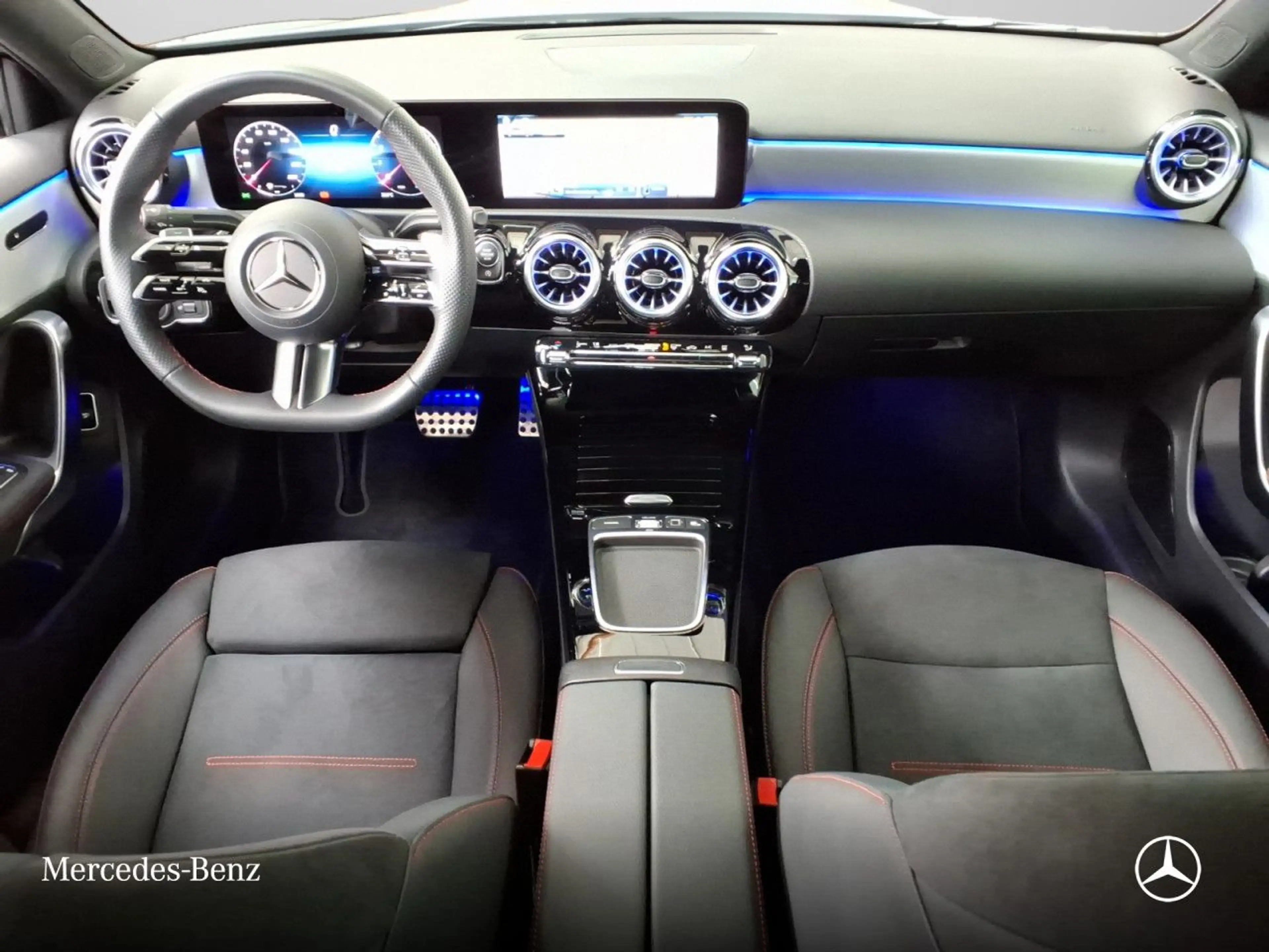 Mercedes-Benz A 200 Lim AMG+PANO+LED+STHZG+KAMERA+TOTW+KEYLESS — photo 12