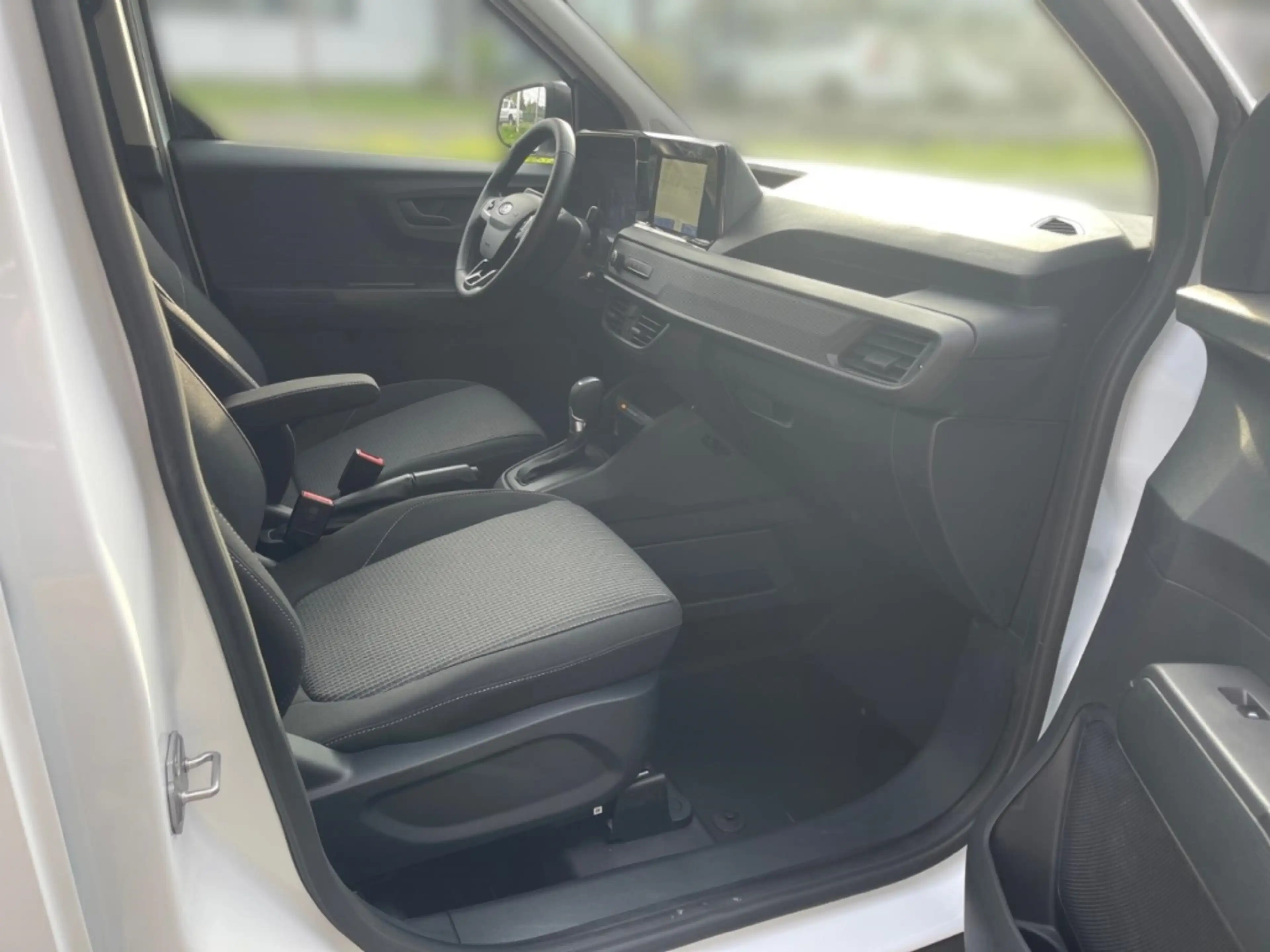 Ford Transit Courier 1.0T Trend VAN Winter2 Fahrerass2 Ladungssicherung — photo 10