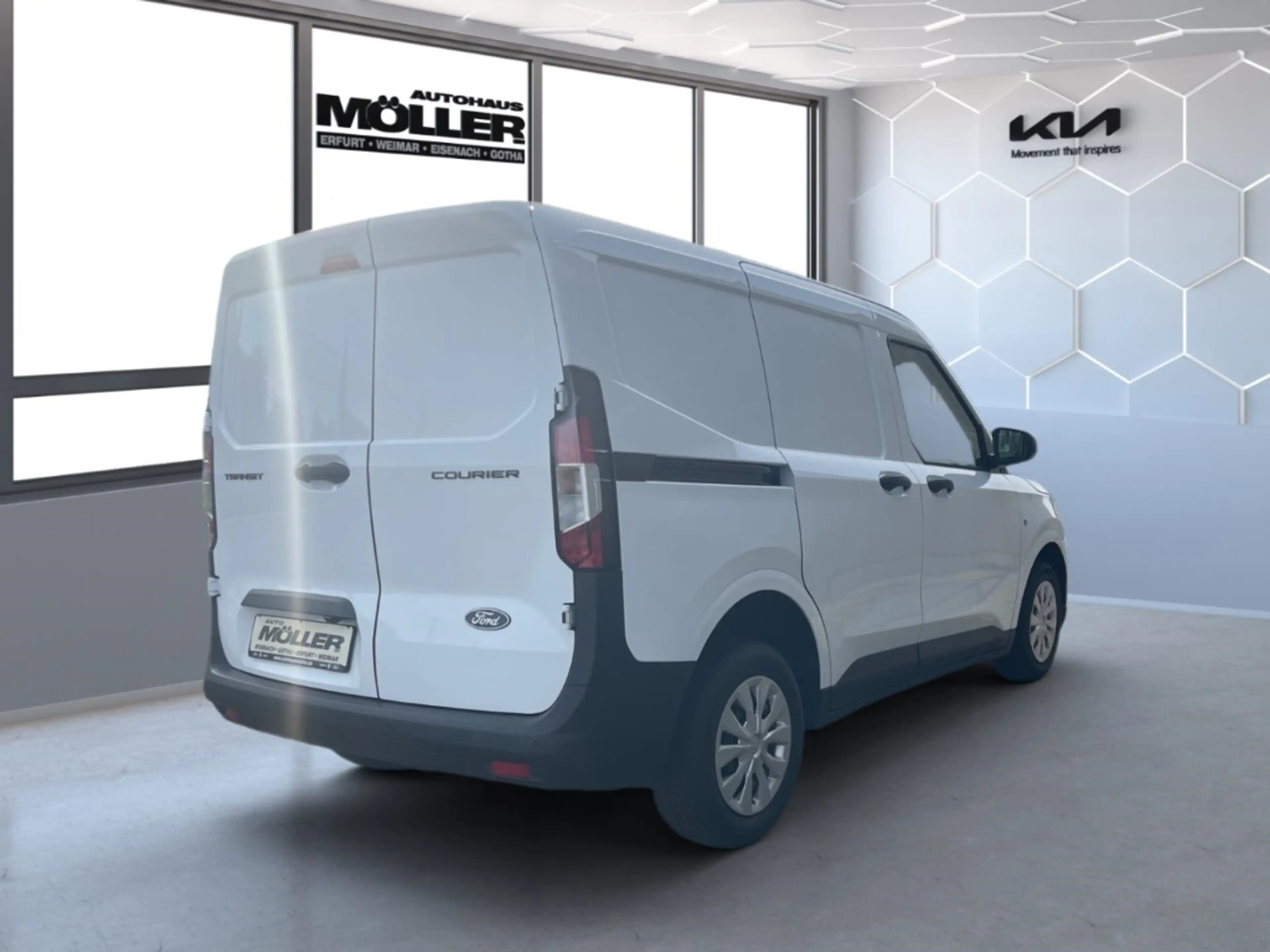 Ford Transit Courier 1.0T Trend VAN Winter2 Fahrerass2 Ladungssicherung — photo 3
