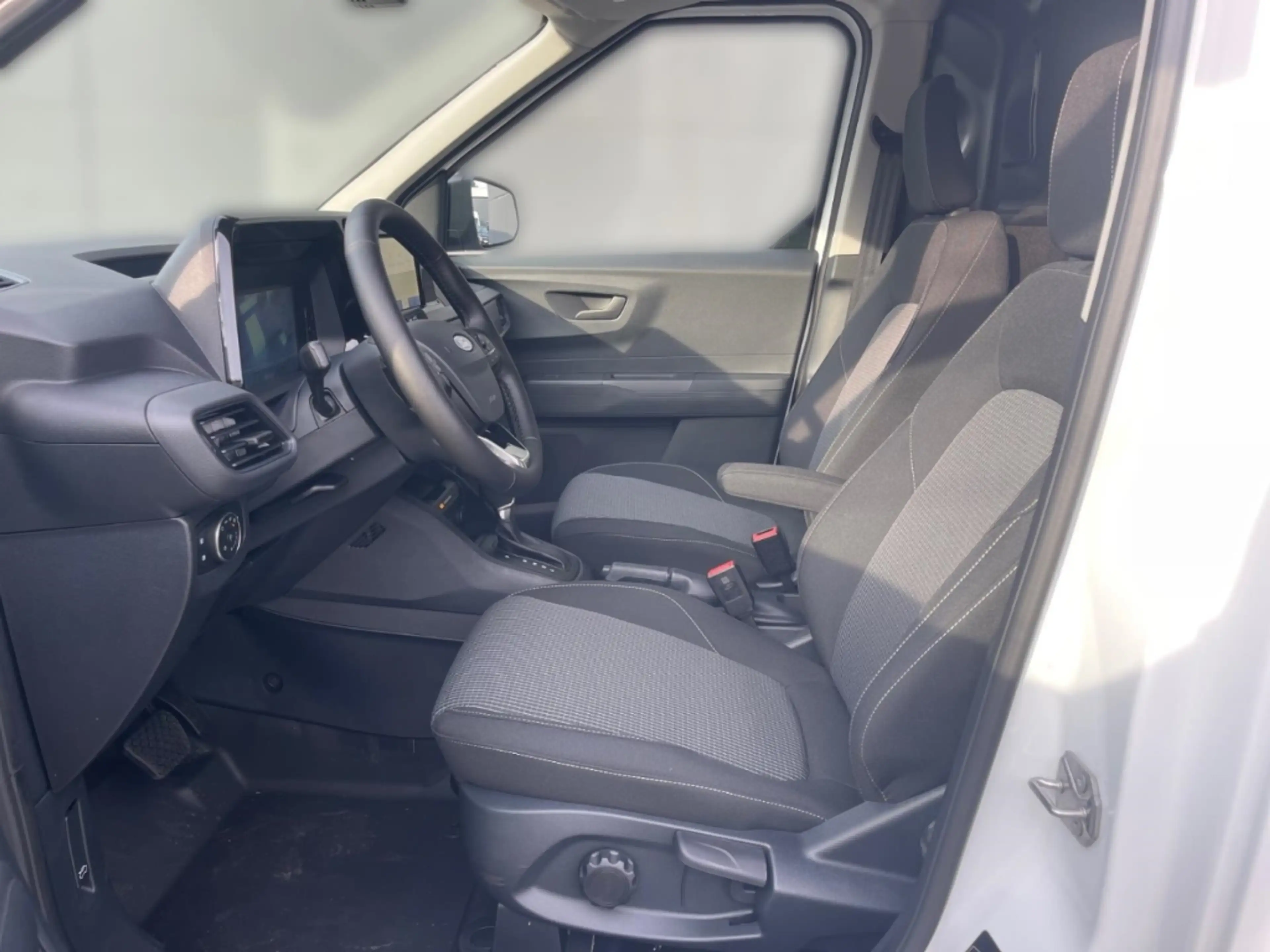 Ford Transit Courier 1.0T Trend VAN Winter2 Fahrerass2 Ladungssicherung — photo 7