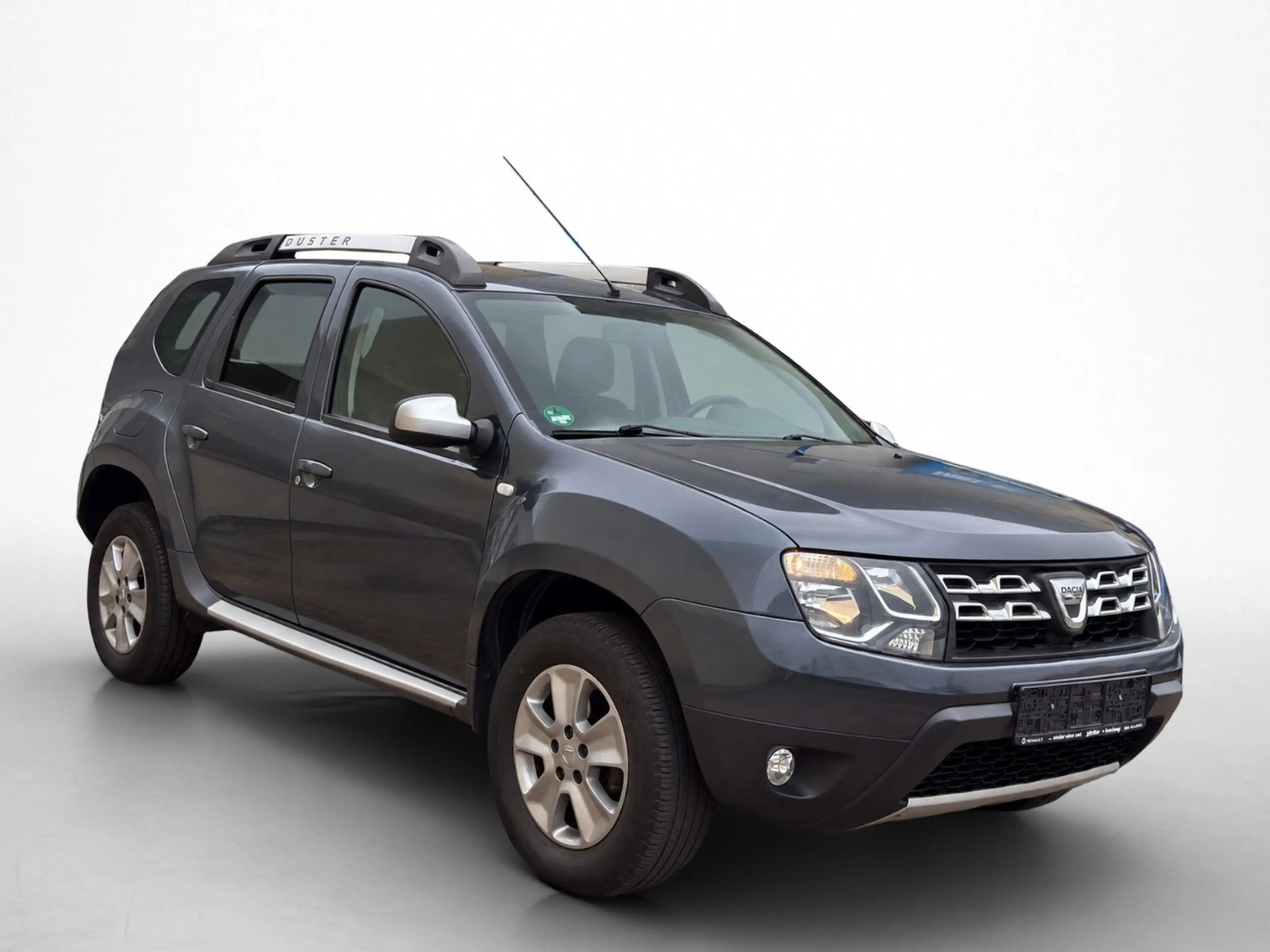 Dacia Duster I Prestige 4x2 *Navi/Leder/8-fach* — photo 3