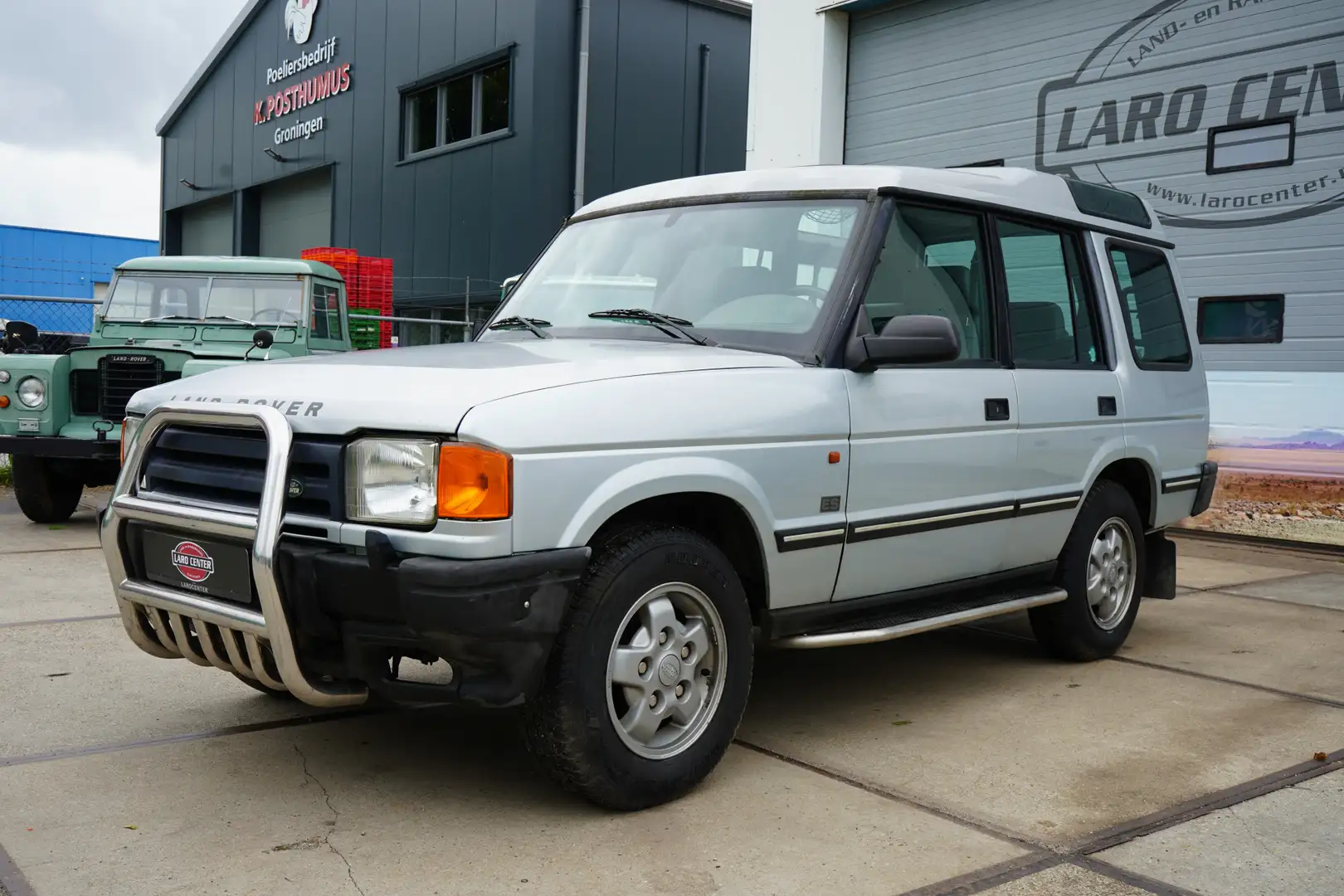 Land Rover Discovery 300 tdi ES 9500 ex btw Zilver - 1