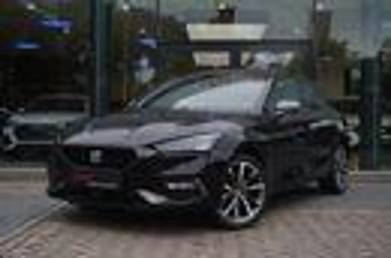 SEAT Leon 1.4 TSI eHybrid PHEV FR | Pano | CarPlay | Camera Zwart - 2