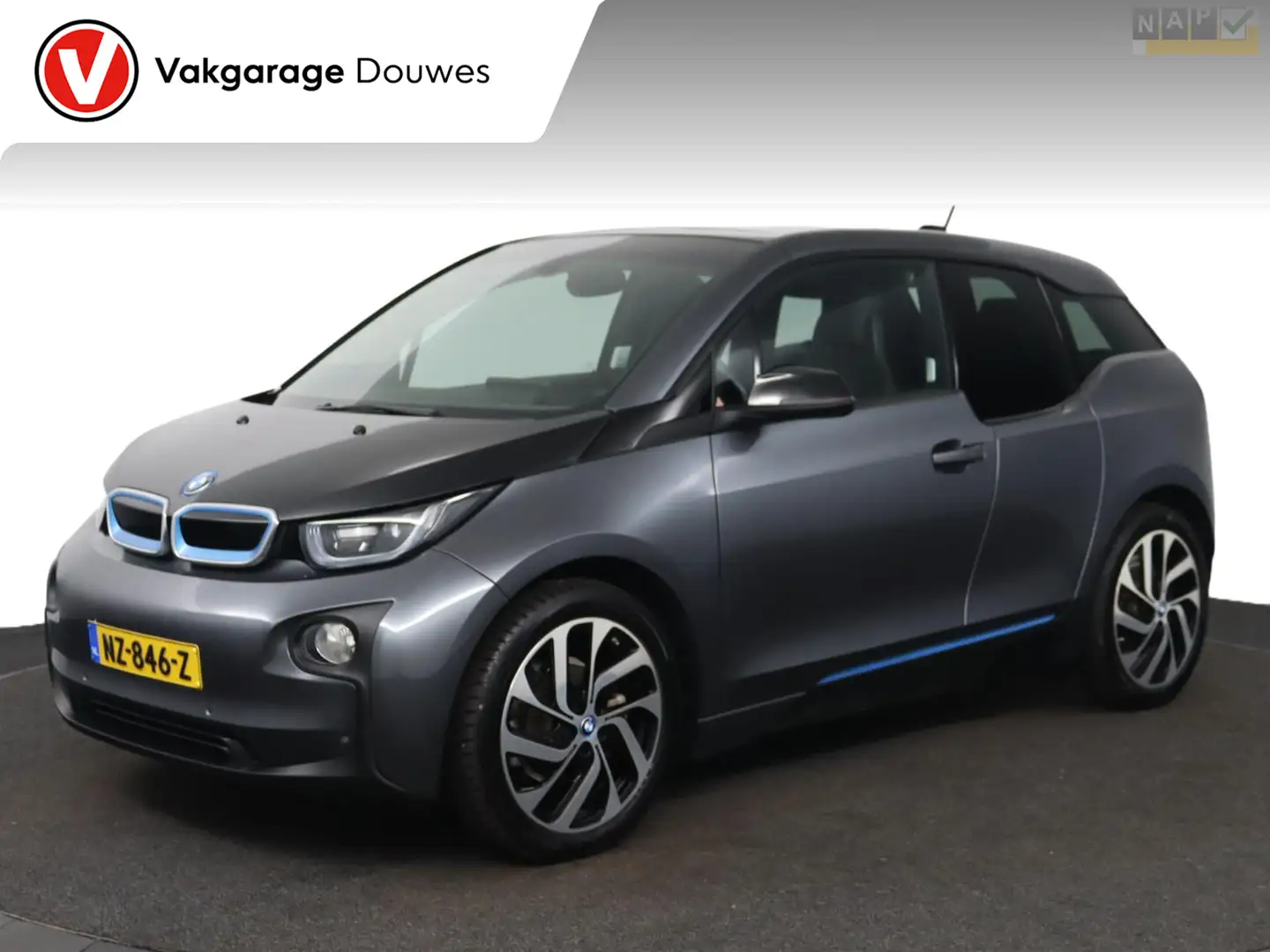 BMW i3 94Ah 33 kWh |NAP|Pano |Sensoren |Camera |Stoelverw Gris - 1