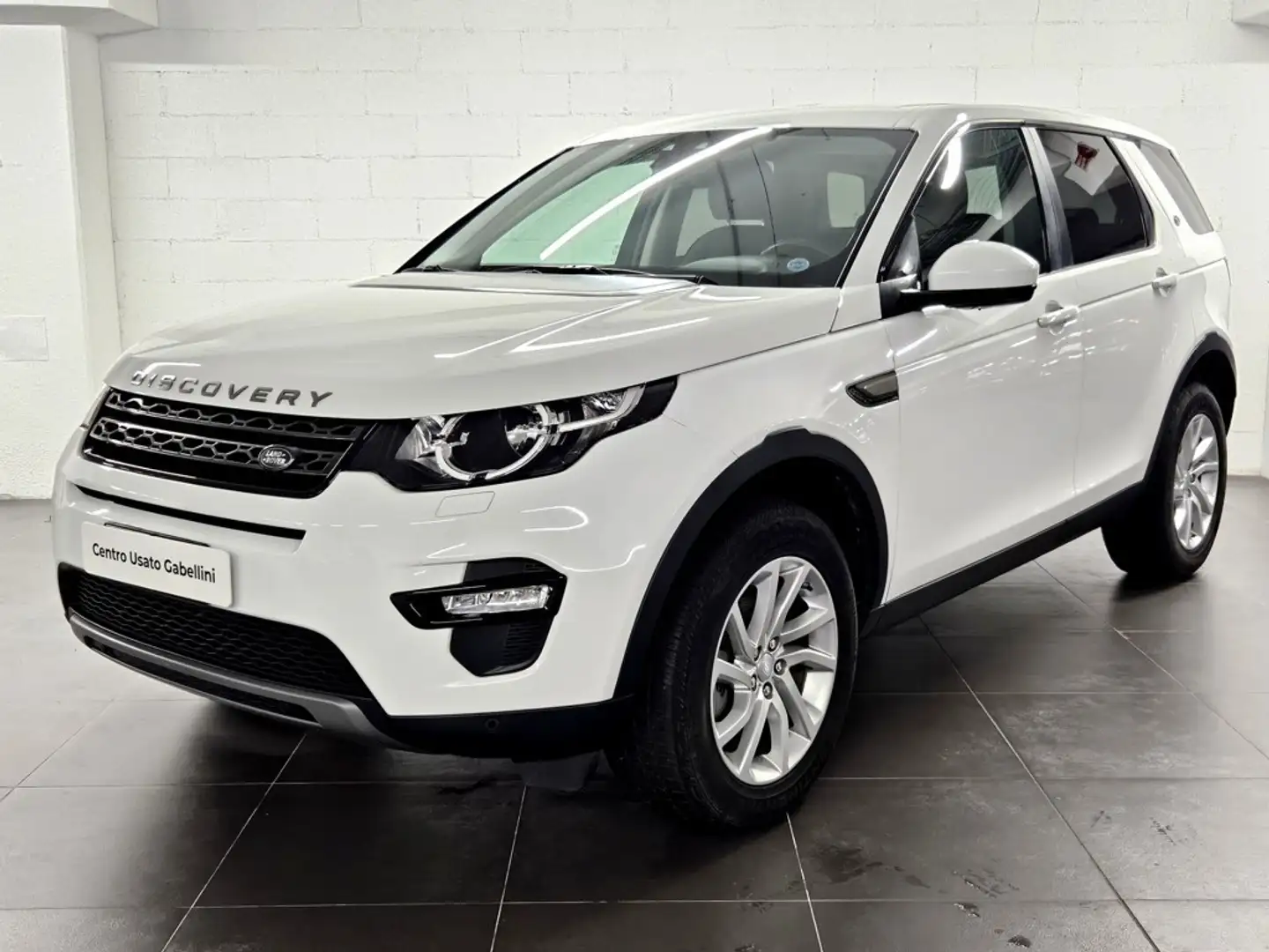Land Rover Discovery Sport 2.0 TD4 SE Weiß - 1