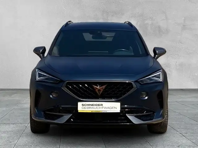 Cupra Formentor view 8