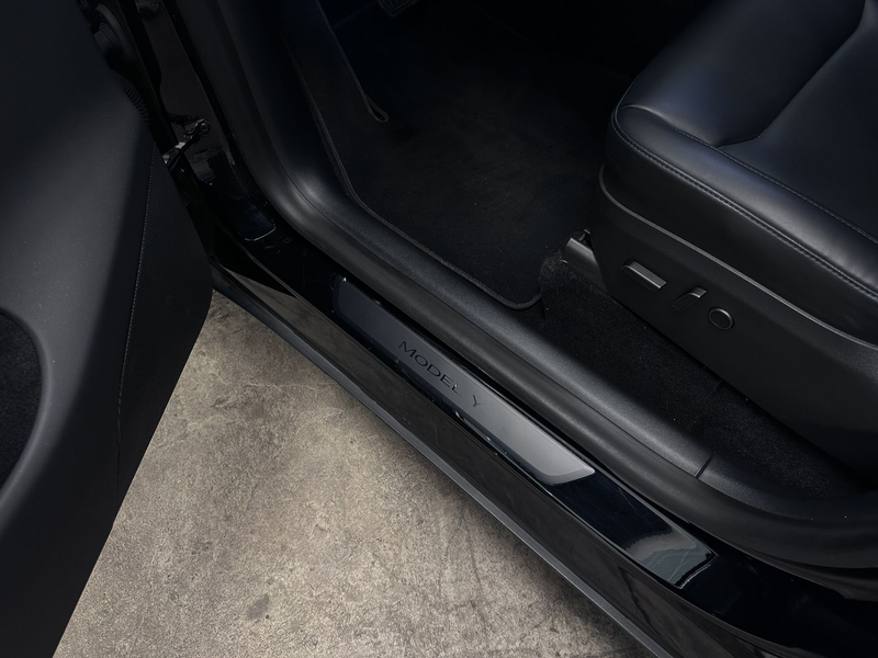 Tesla Model Y Long Range*75kWh*DUAL MOTOR*AWD* — photo 17