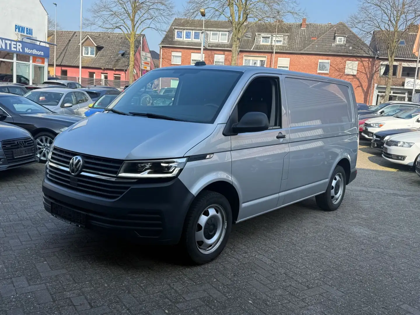 Volkswagen T6 Transporter T6.1  Transporter  Kasten Kasten FWD*DSG*XENON** Silber - 1