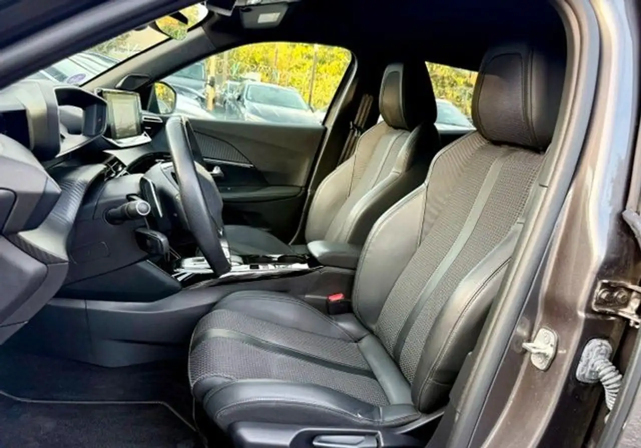 Peugeot 2008 2008 — photo 8
