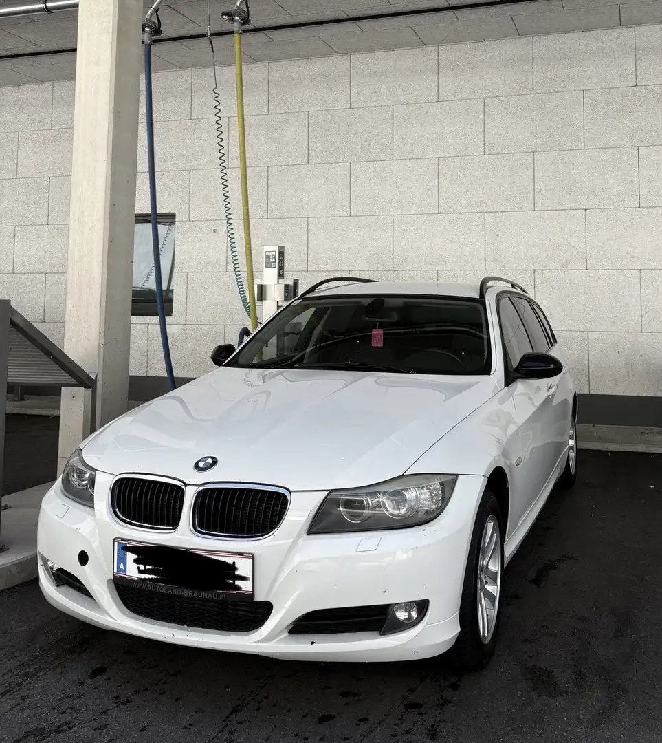 BMW 318 318d Touring EXPORT - 1