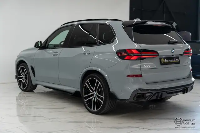 BMW X5 view 14