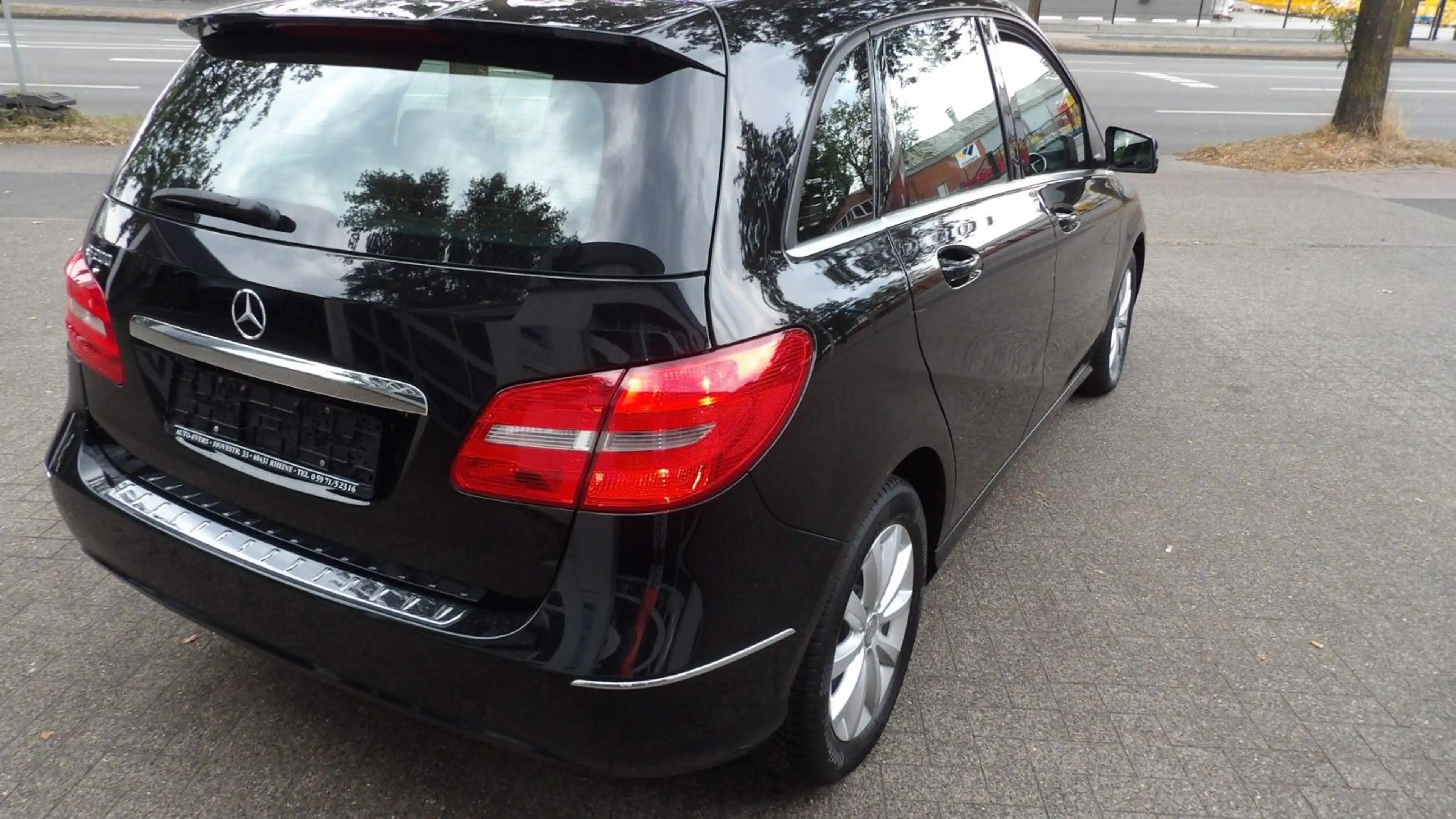 Mercedes-Benz B 200 B*PDC*SHZ*Automatik* — photo 6