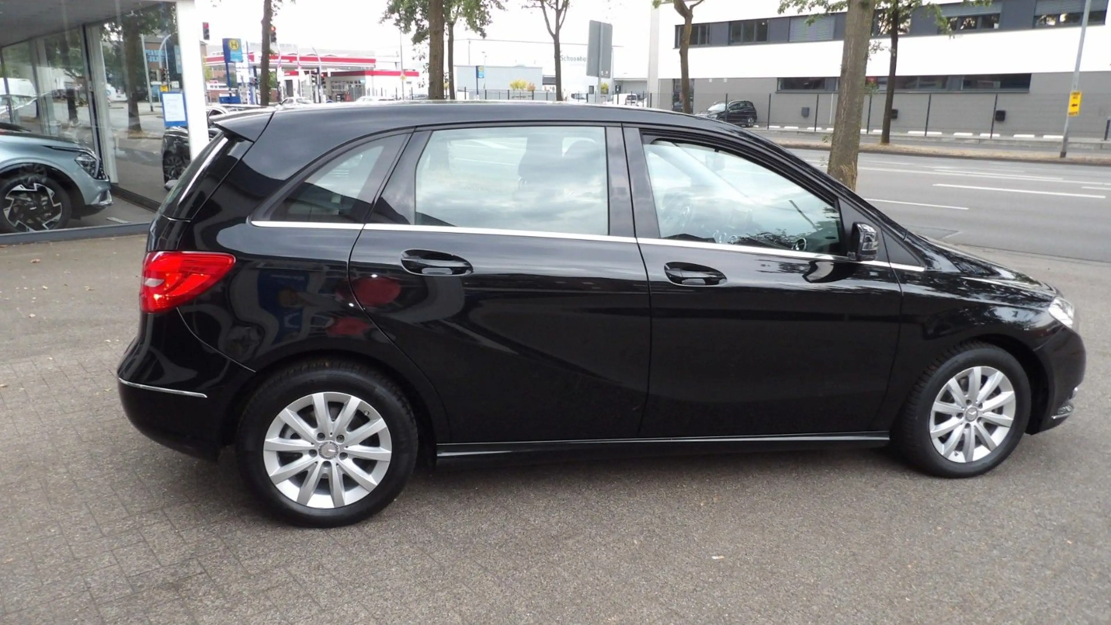 Mercedes-Benz B 200 B*PDC*SHZ*Automatik* — photo 5