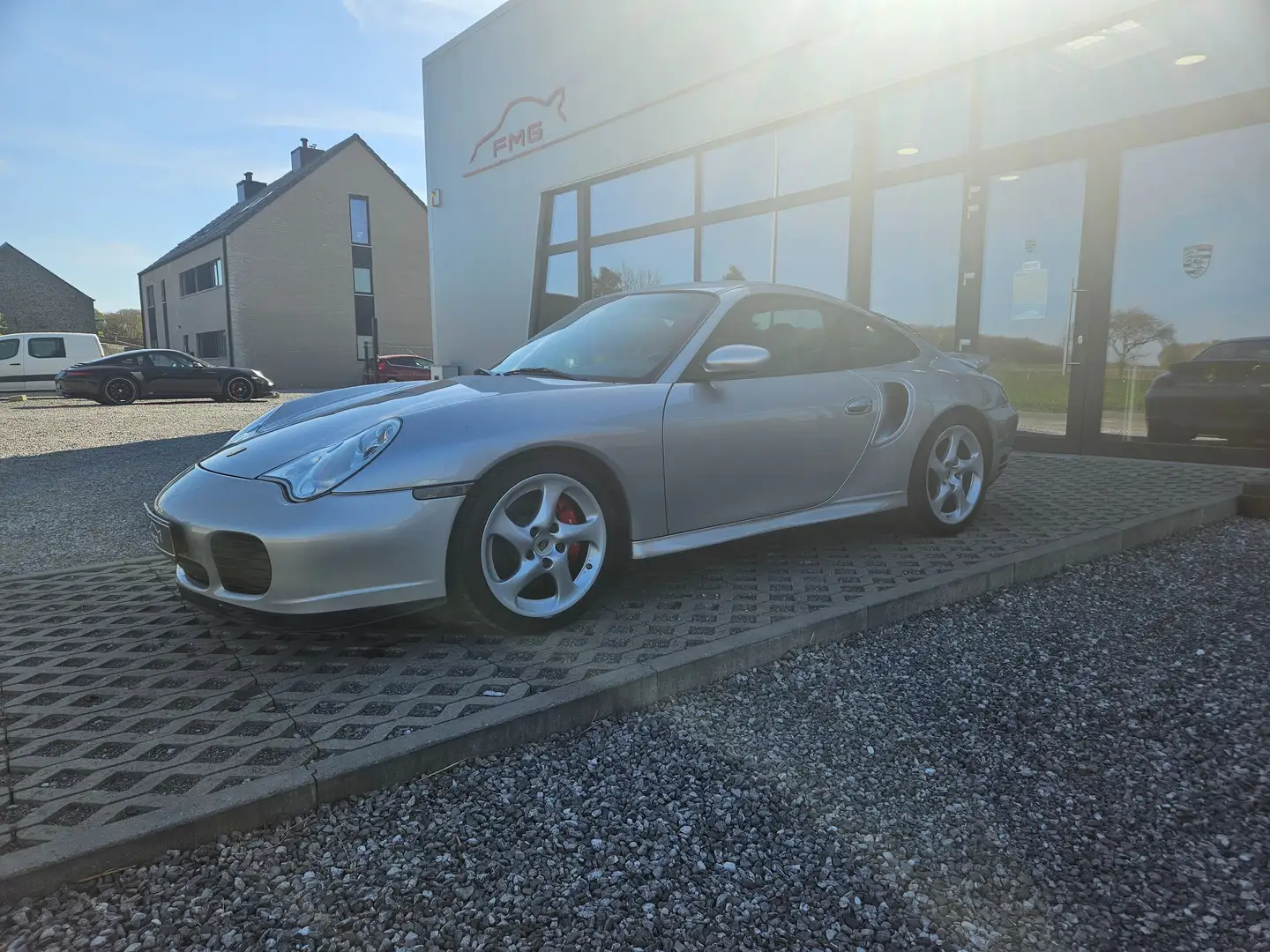 Porsche 911 *** 996 Turbo 3.6, manual gearbox,  sun roof *** Argent - 1