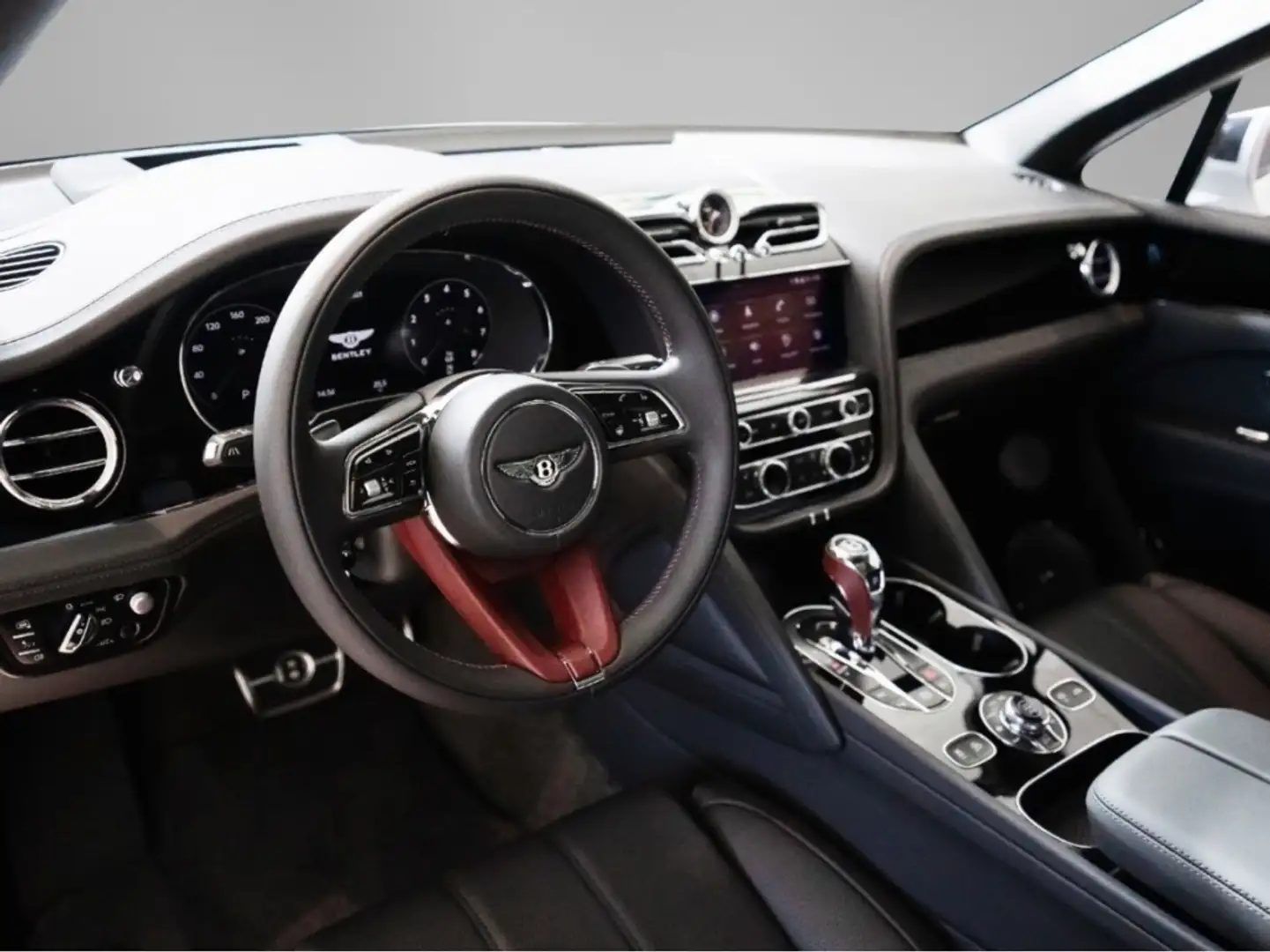 Bentley Bentayga V8 Blanc - 2
