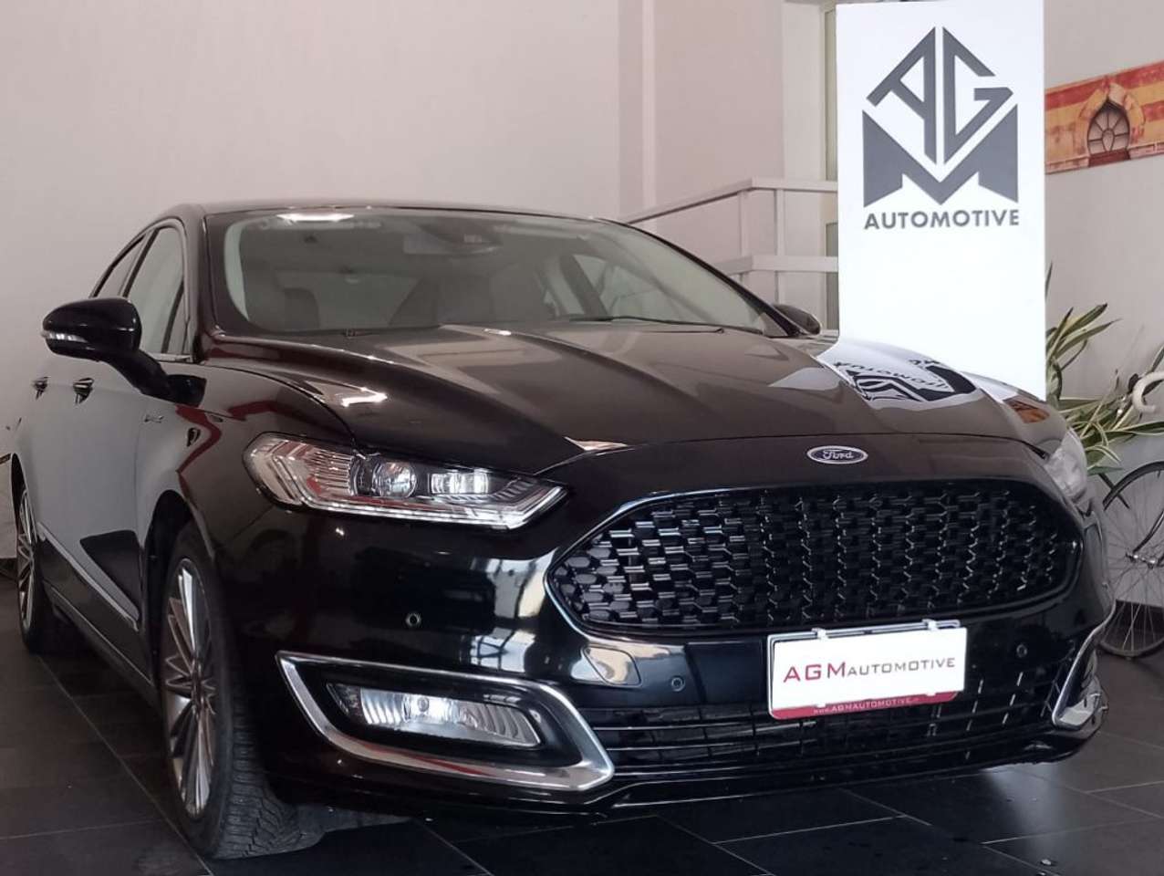 Ford Mondeo Full Hybrid Vignale 2.0 187CV eCVT 4 porte