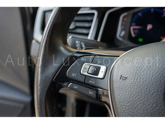 Volkswagen Polo view 11