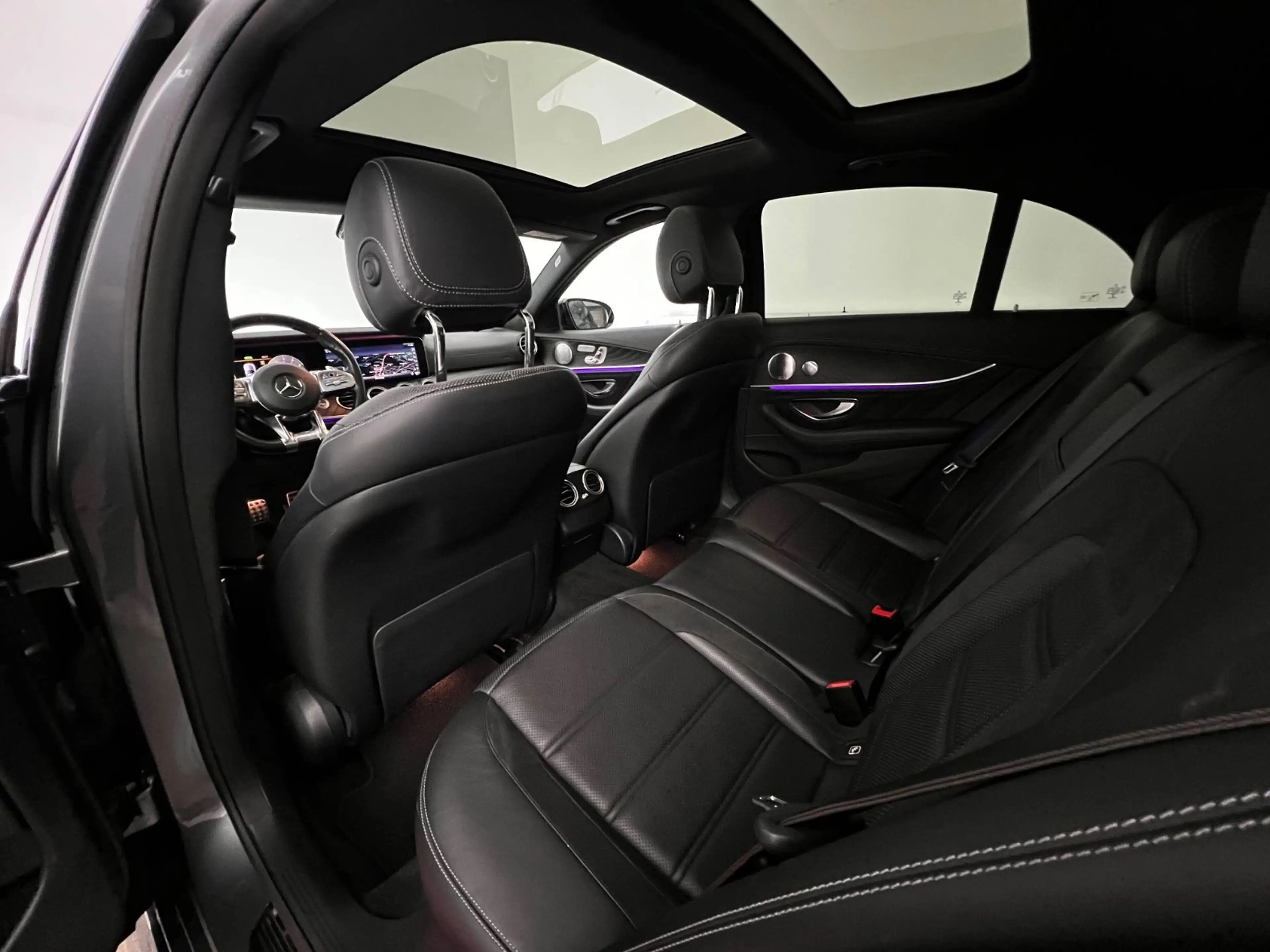 Mercedes-Benz E 53 AMG 4Matic+ /  TOP AUSTATT. / 457 PS / 4x4 — photo 19