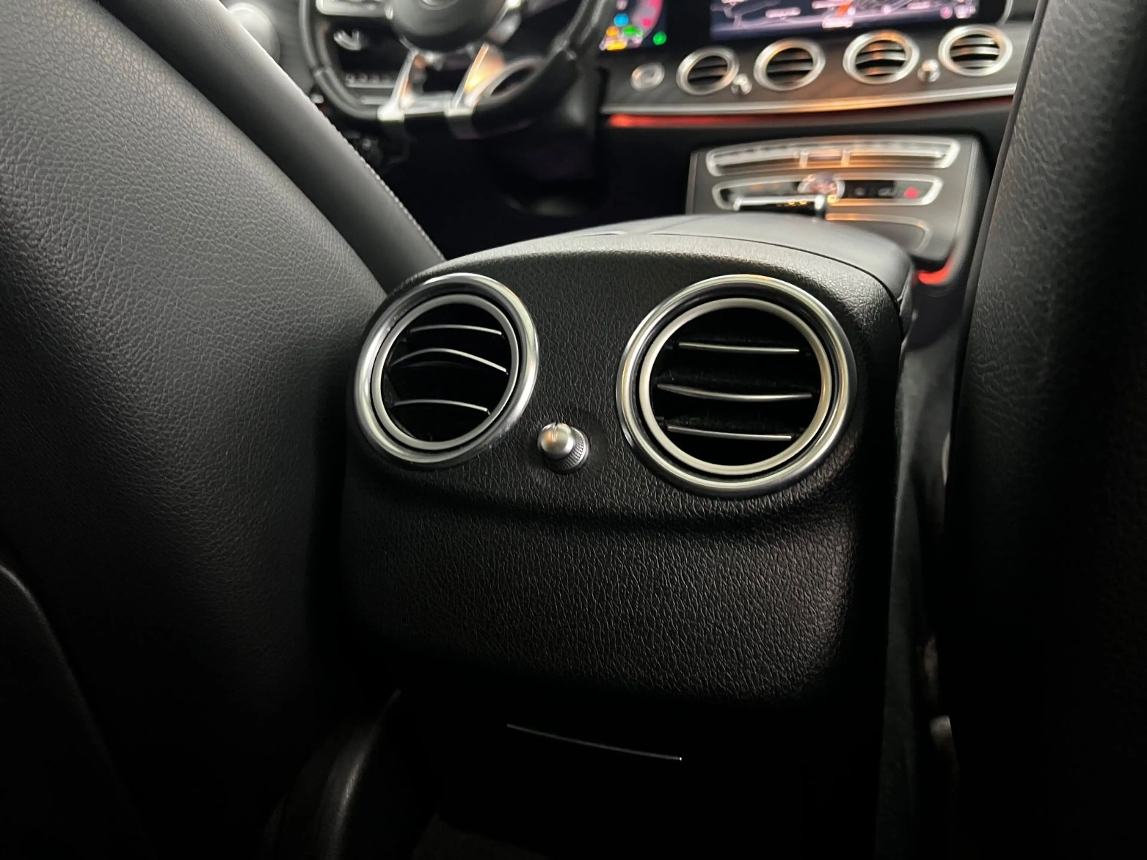 Mercedes-Benz E 53 AMG 4Matic+ /  TOP AUSTATT. / 457 PS / 4x4 — photo 15