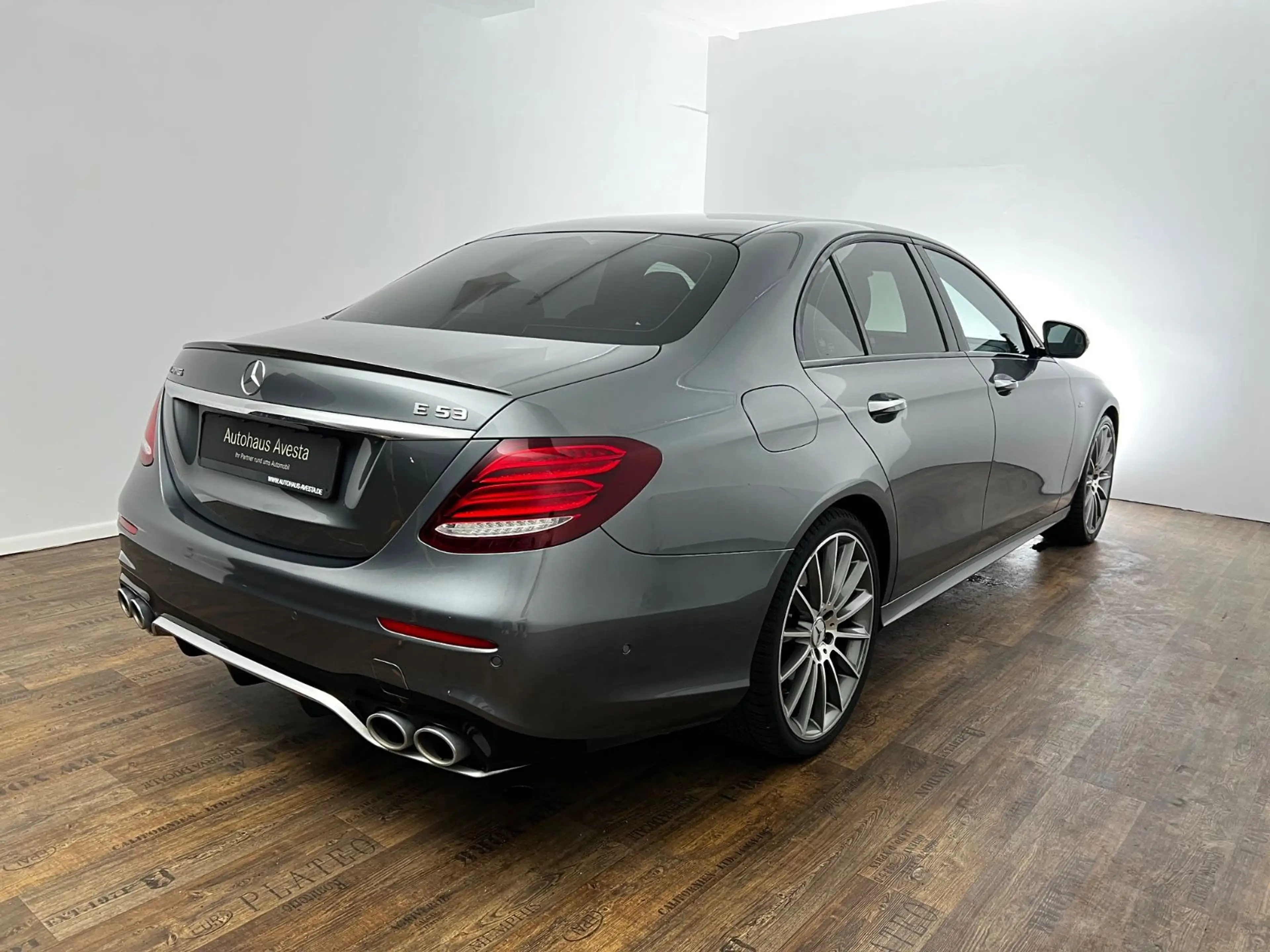 Mercedes-Benz E 53 AMG 4Matic+ /  TOP AUSTATT. / 457 PS / 4x4 — photo 4