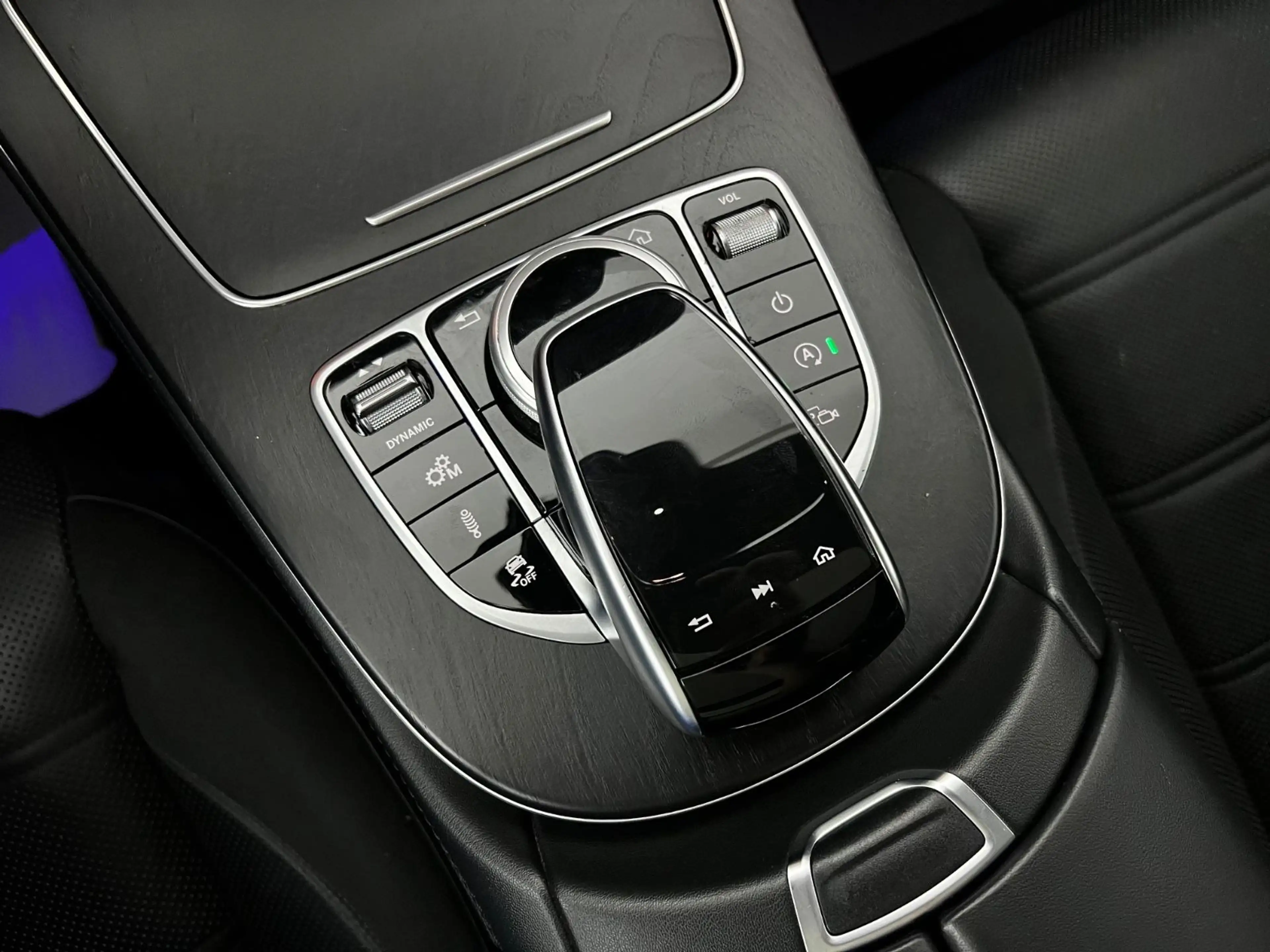 Mercedes-Benz E 53 AMG 4Matic+ /  TOP AUSTATT. / 457 PS / 4x4 — photo 44