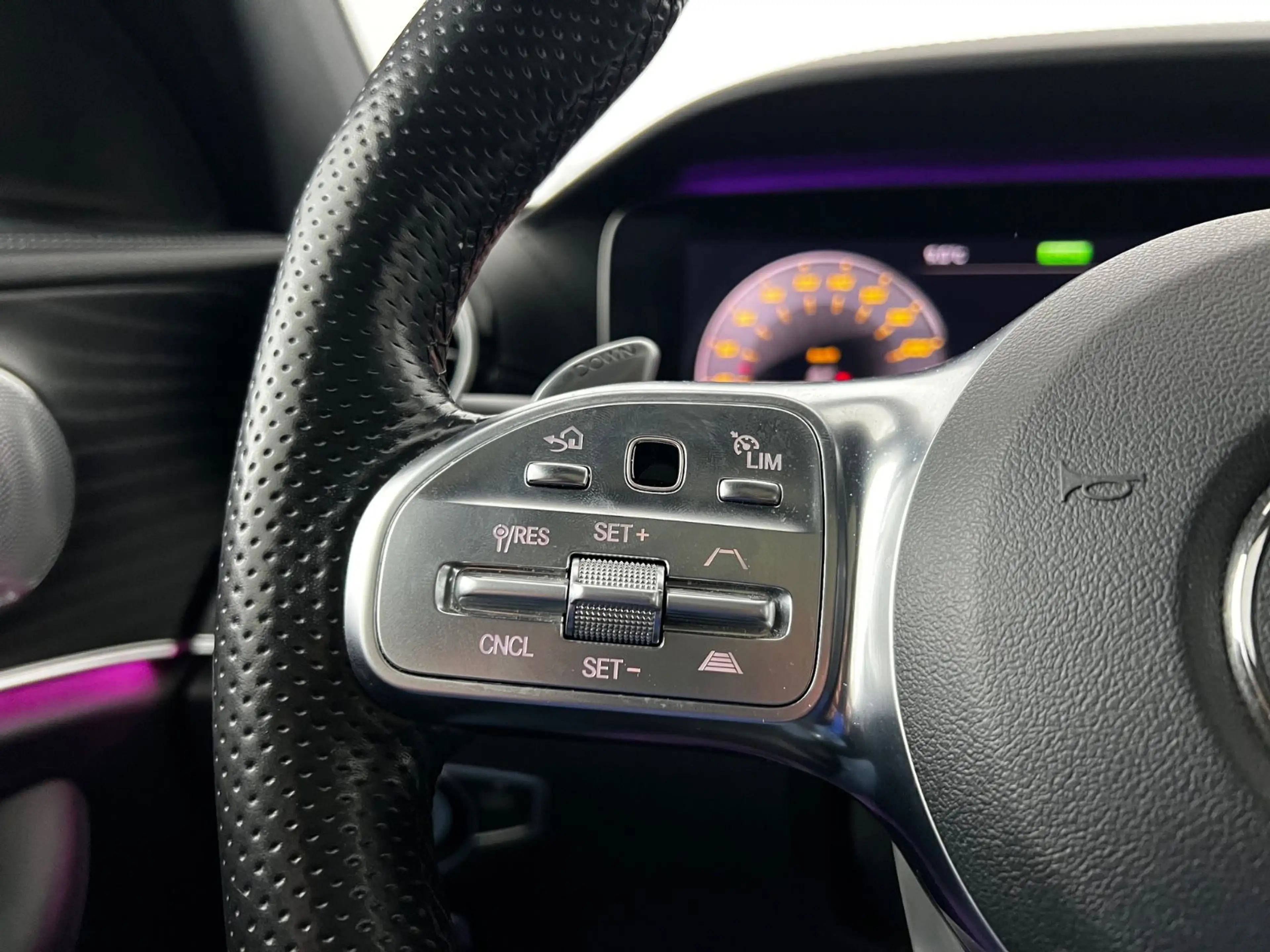 Mercedes-Benz E 53 AMG 4Matic+ /  TOP AUSTATT. / 457 PS / 4x4 — photo 29