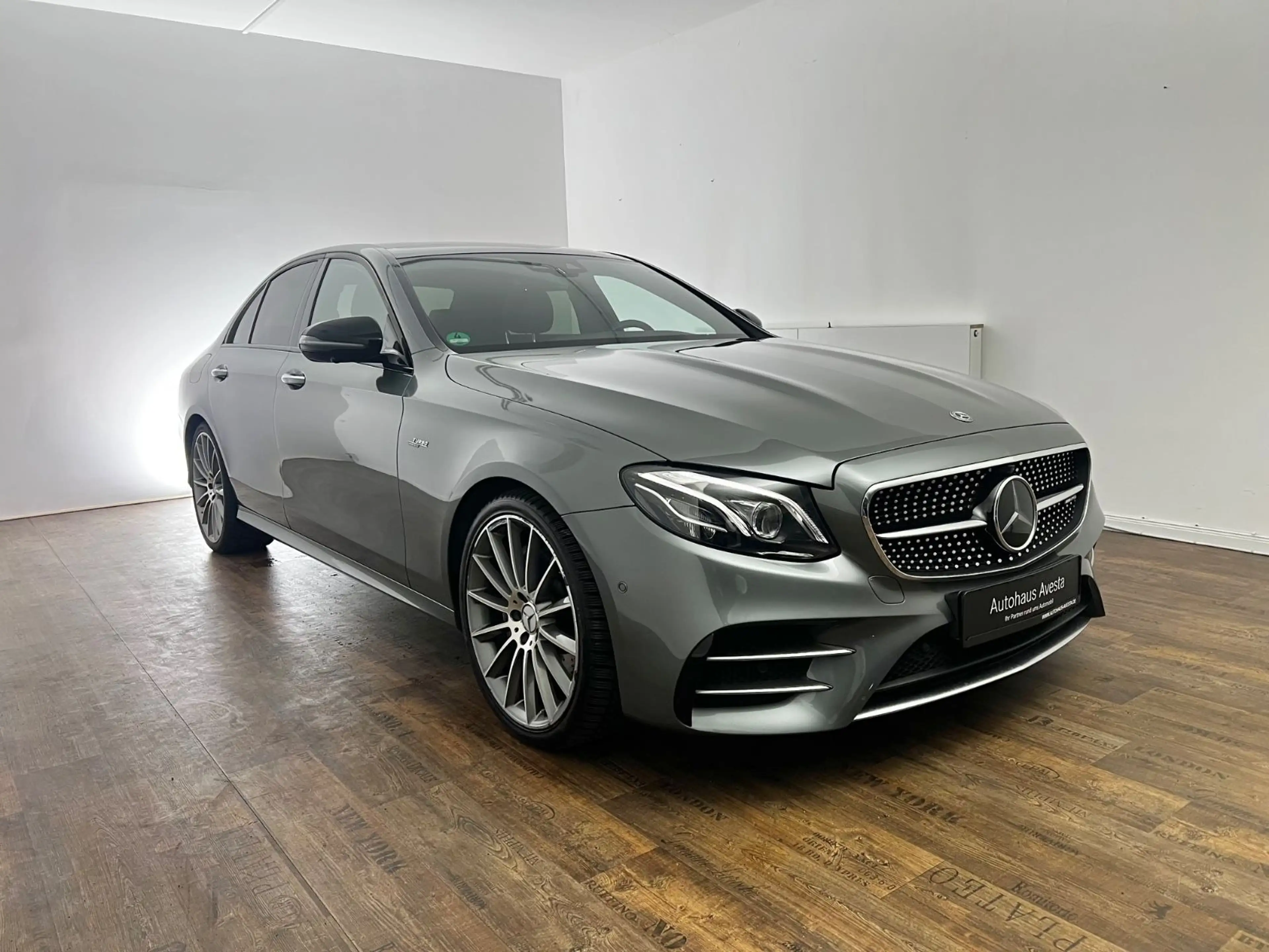 Mercedes-Benz E 53 AMG 4Matic+ /  TOP AUSTATT. / 457 PS / 4x4 — photo 3