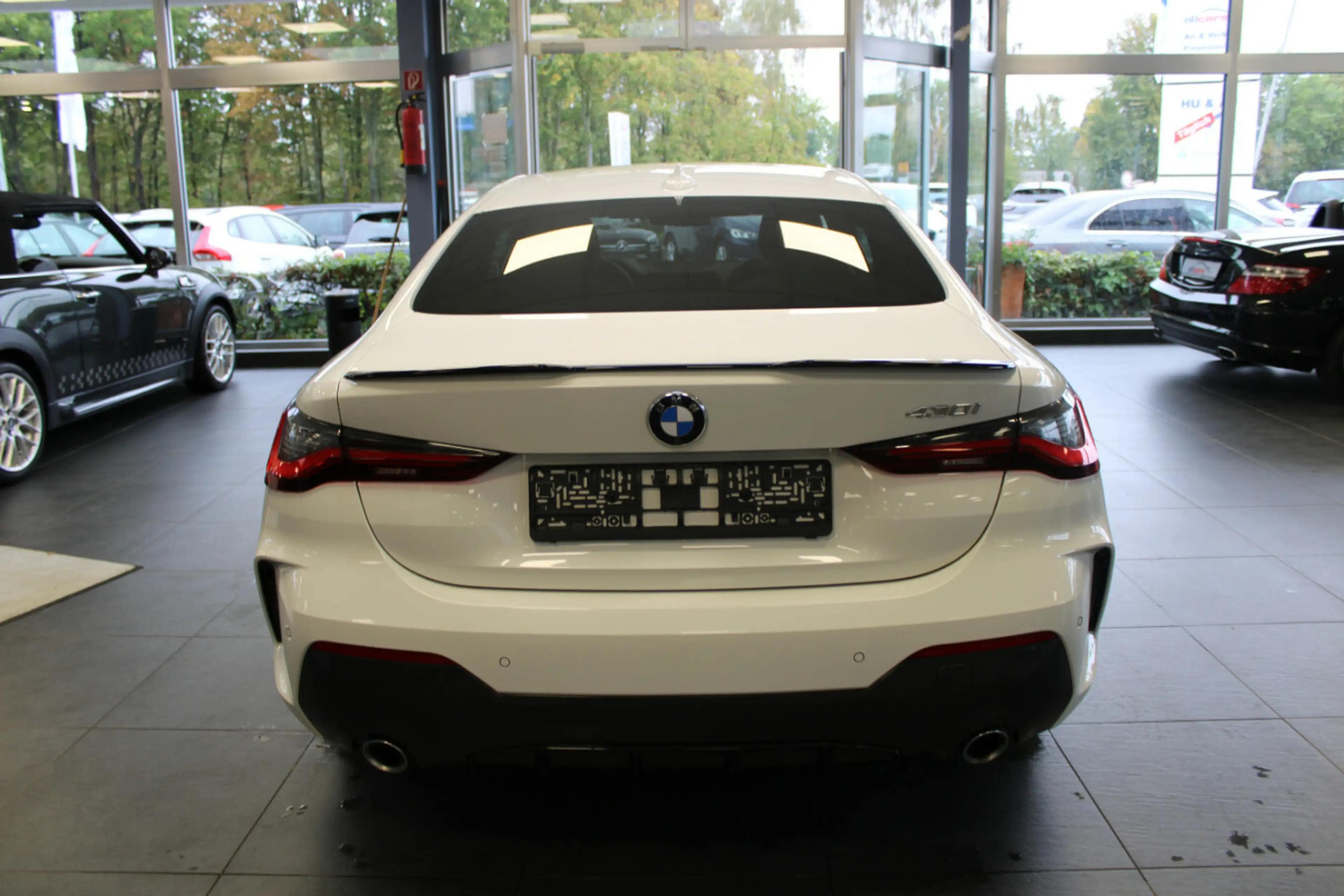 BMW 430 430i Coupe M Sport — photo 5