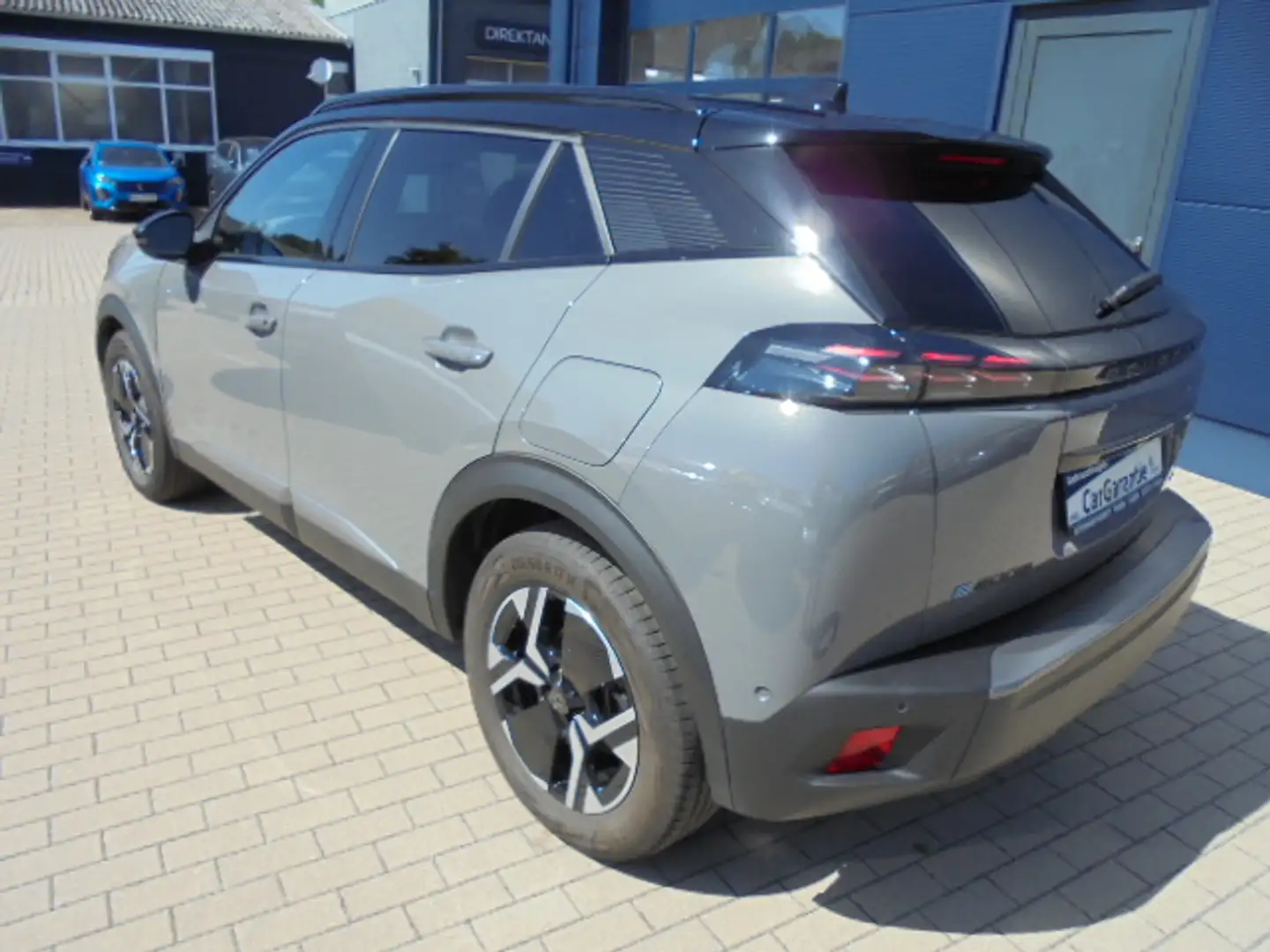 Peugeot 2008 GT Elektromotor 156 - Neues Modell Grigio - 2