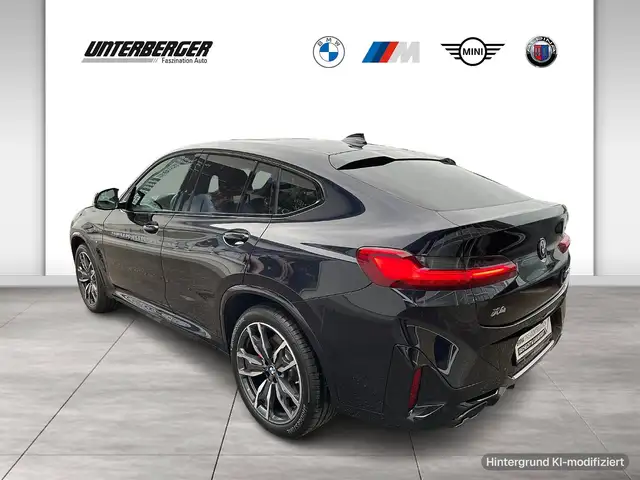 BMW X4 M view 4