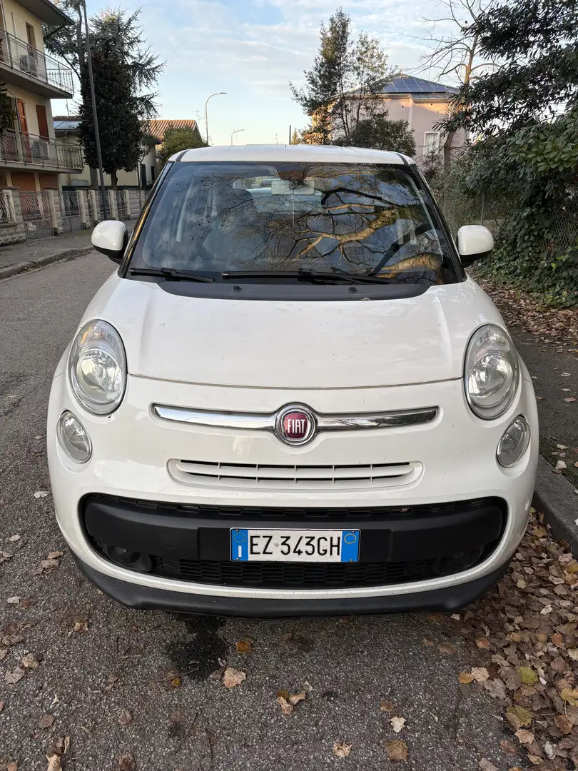 Fiat 500L 1.3 mjt Lounge 85cv dualogic - 1