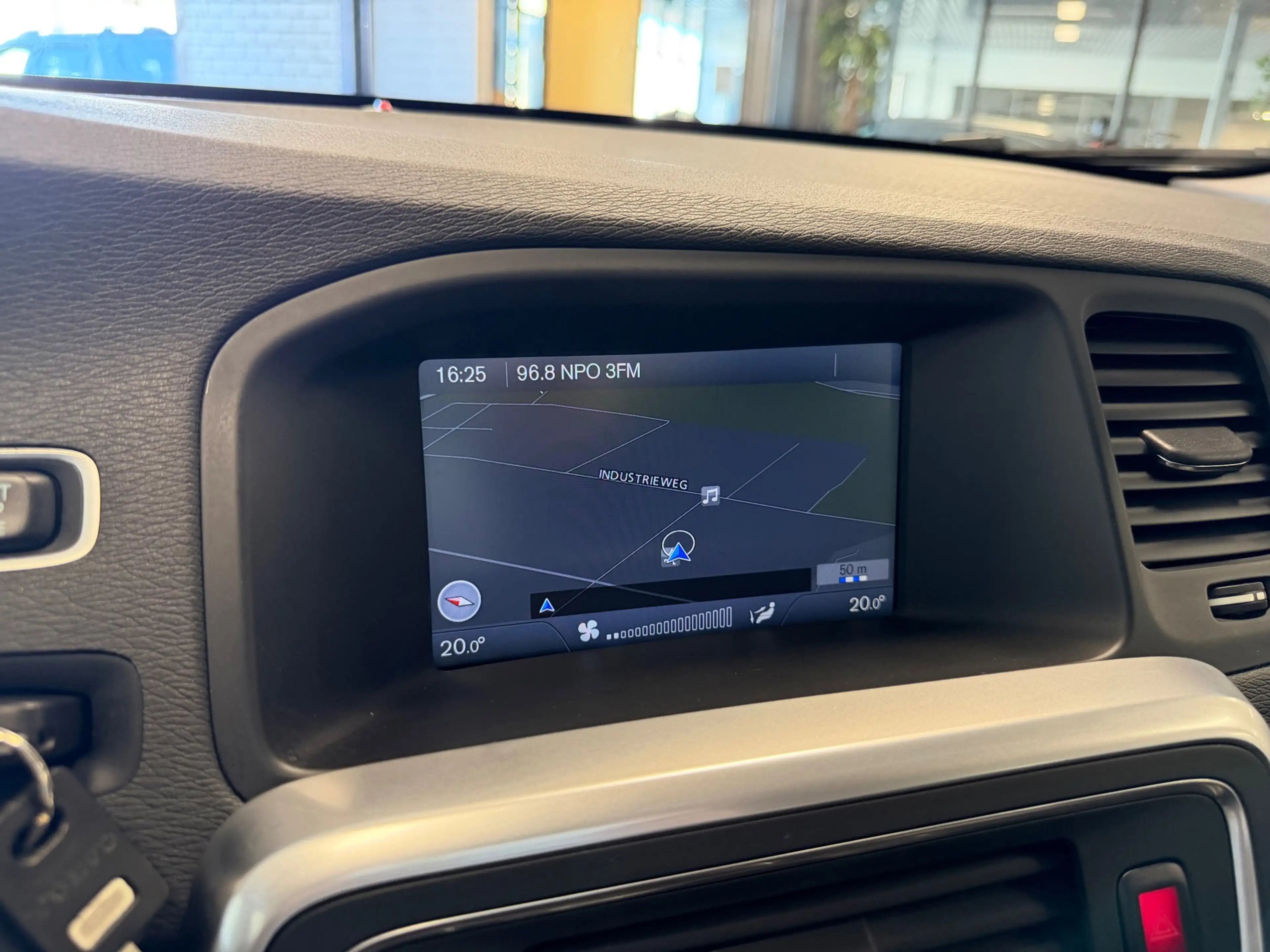 Volvo S60 1.6 T3 Momentum NAP/DEALERONDERHOUDEN/TREKHAAK — photo 20