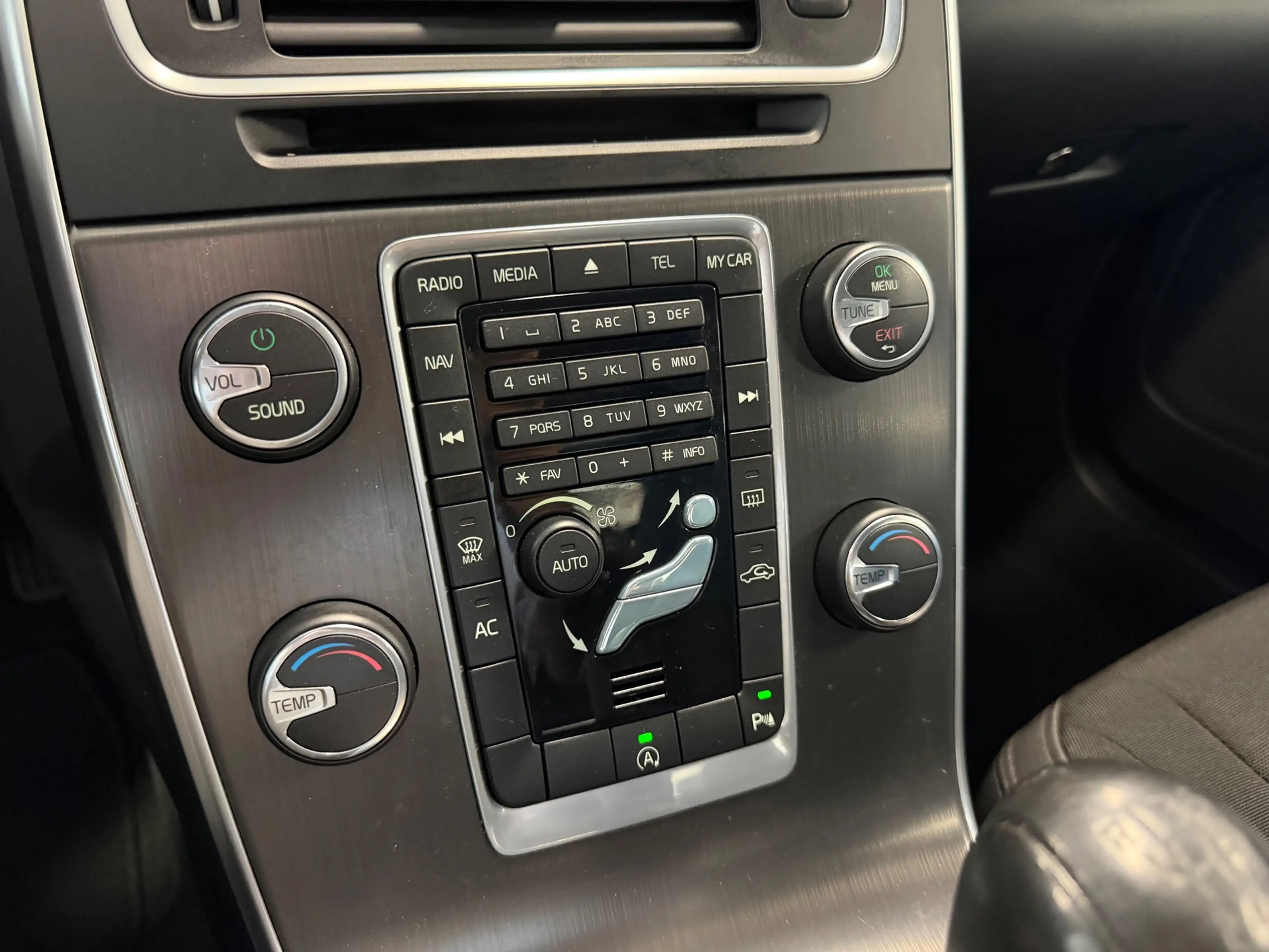 Volvo S60 1.6 T3 Momentum NAP/DEALERONDERHOUDEN/TREKHAAK — photo 19