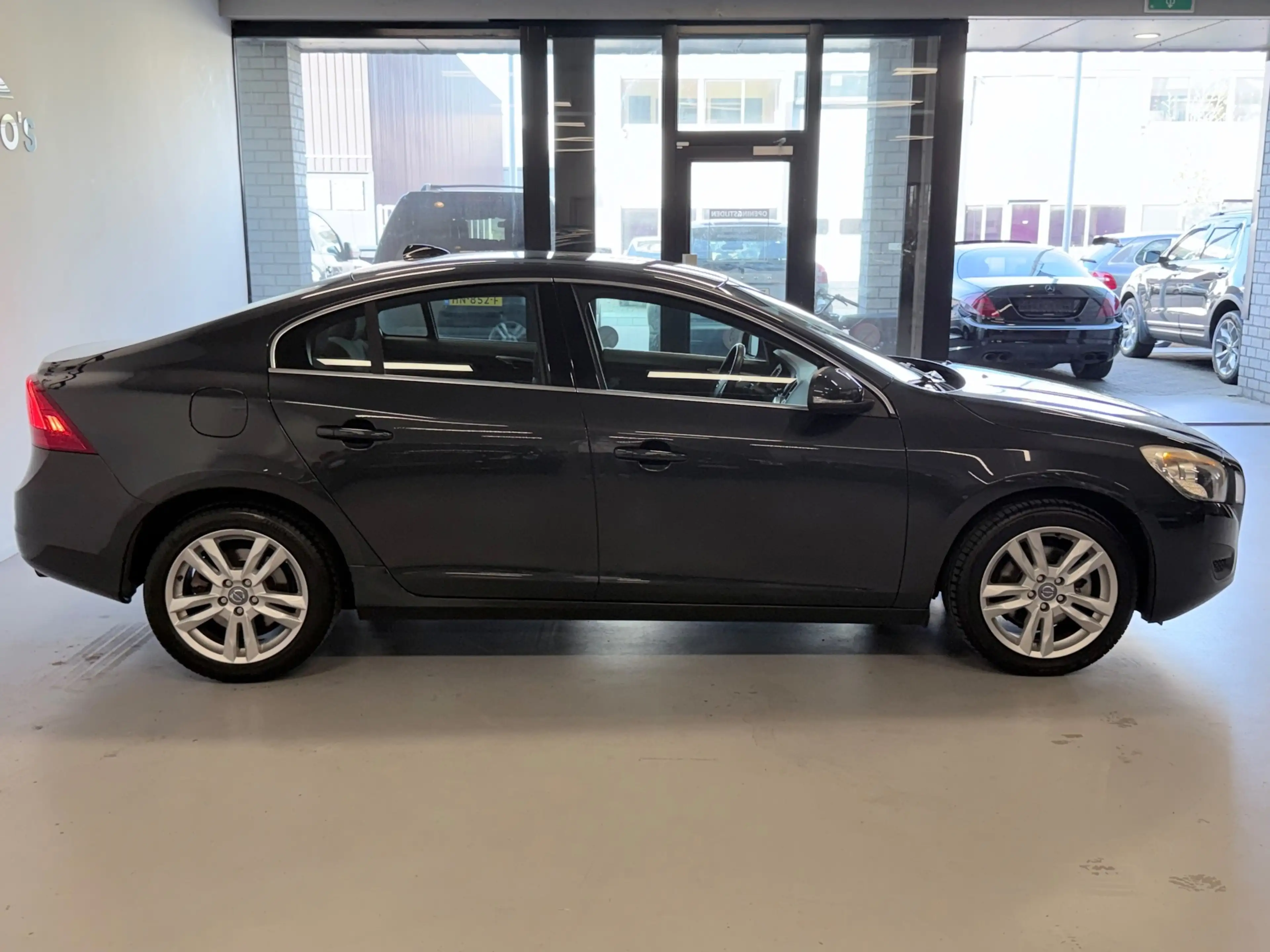 Volvo S60 1.6 T3 Momentum NAP/DEALERONDERHOUDEN/TREKHAAK — photo 5