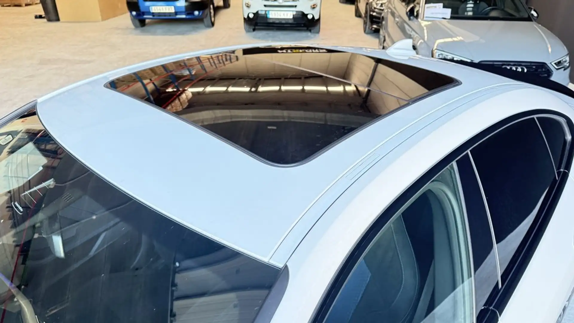 BMW BMW Serie 2 218dA Gran Coupe Blanc - 2