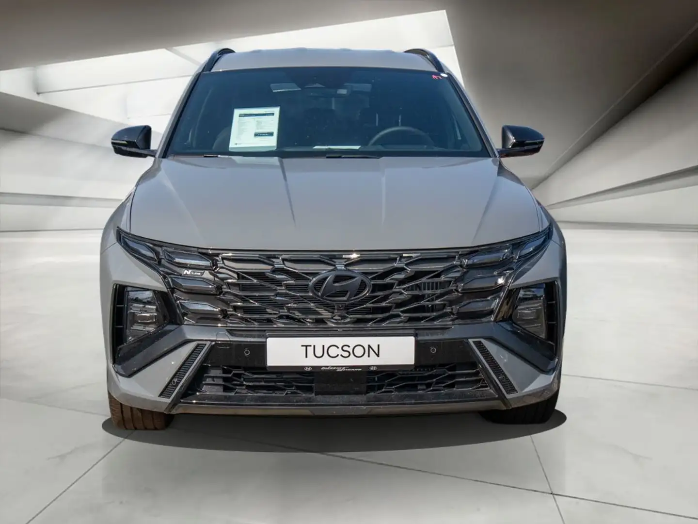 Hyundai TUCSON Tucson 1.6 GDI-T HEV N-Line 215PS 2WD ,Assi Grau - 2