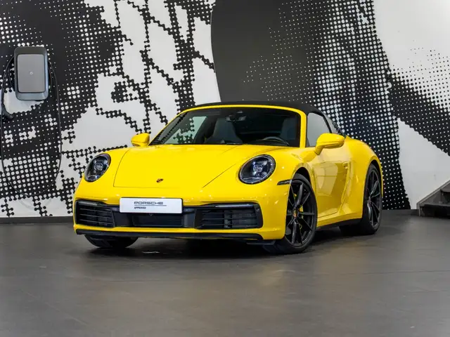 Porsche 992 Targa 4 S PDK