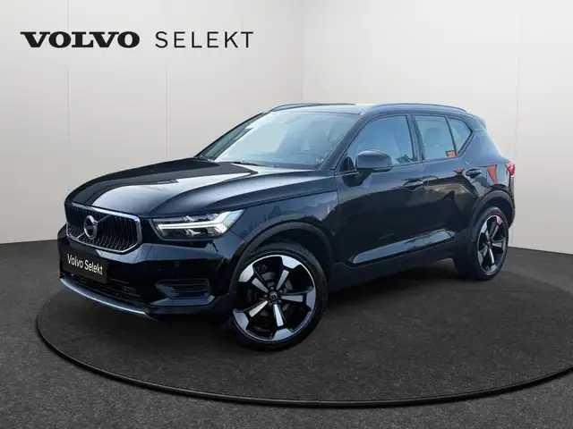 Volvo XC40 Momentum