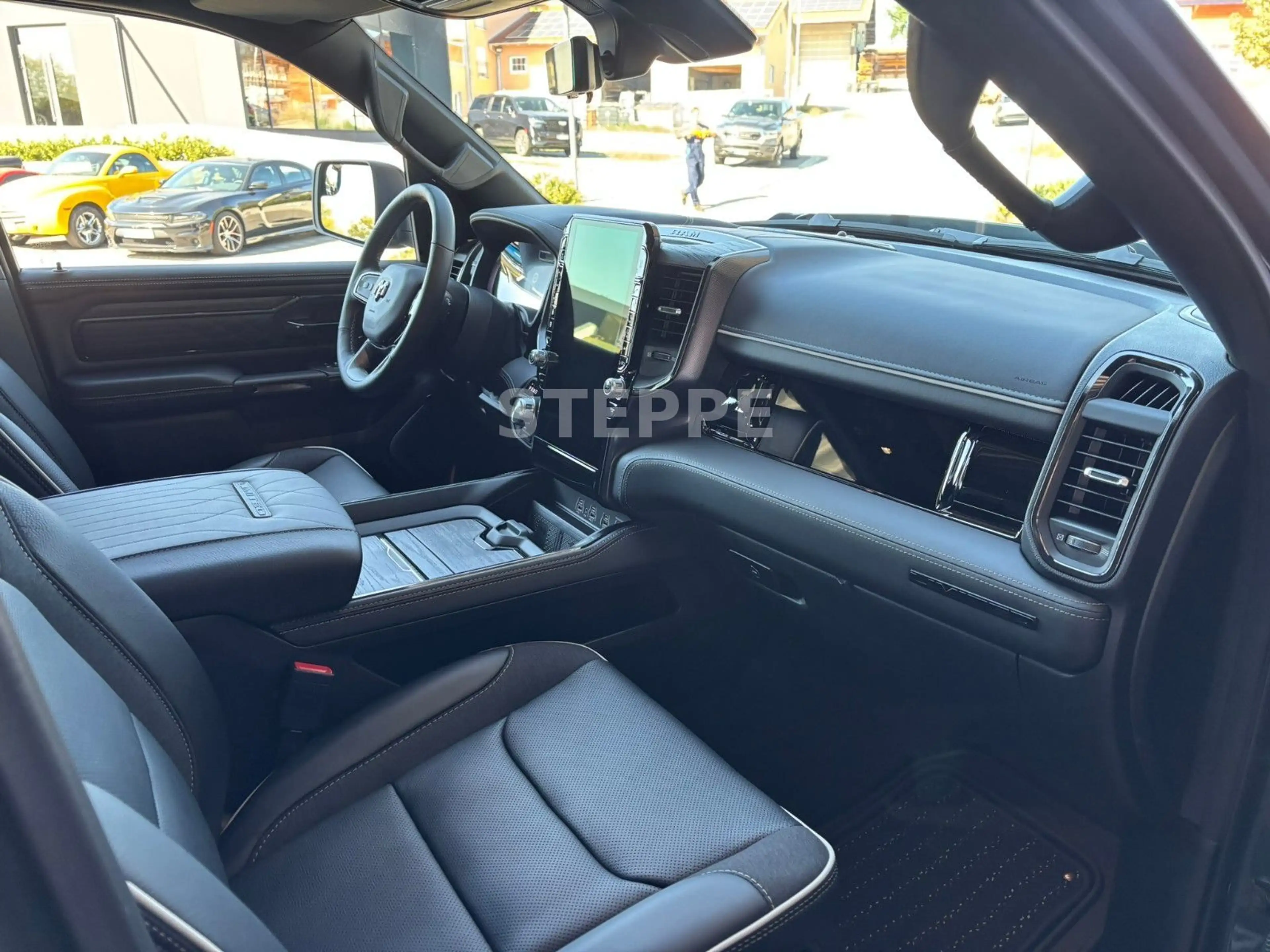 Dodge RAM 2026 RAM 1500 Limited Night 5,7LV8 Rambox MWK — photo 13