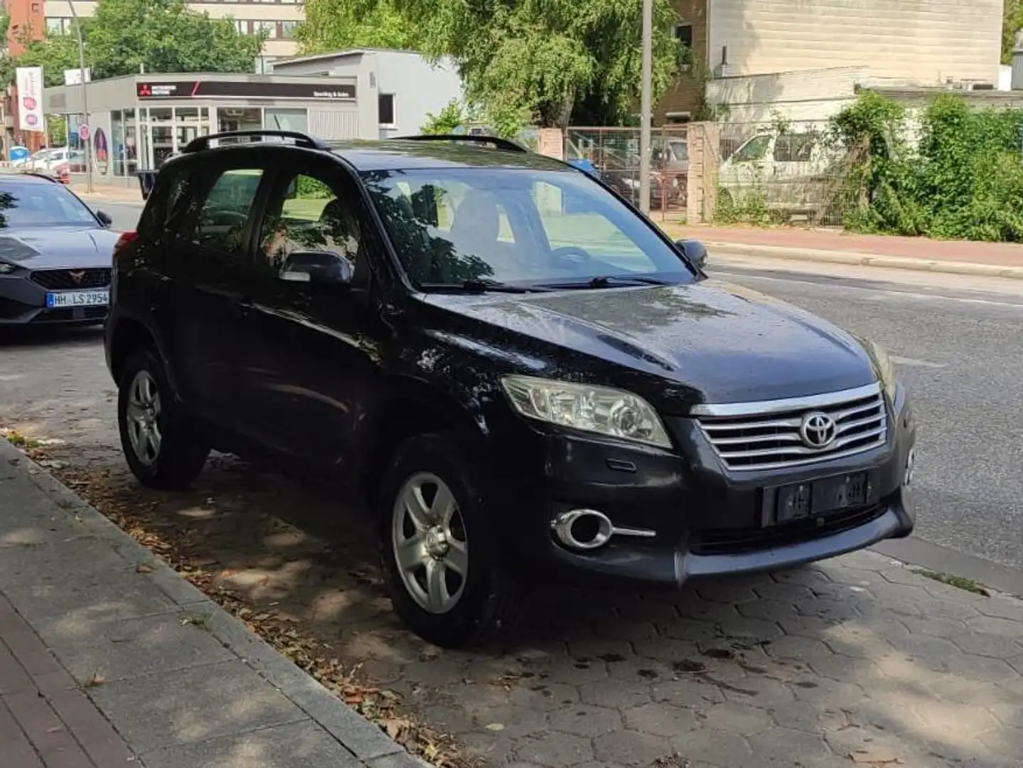Toyota RAV 4 Toyota RAV4 D4D 2011 Schwarz - 1