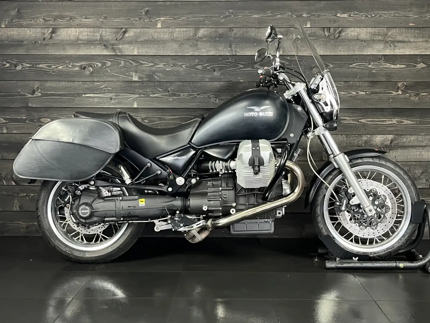 Moto Guzzi Bellagio 940 Zwart - 1