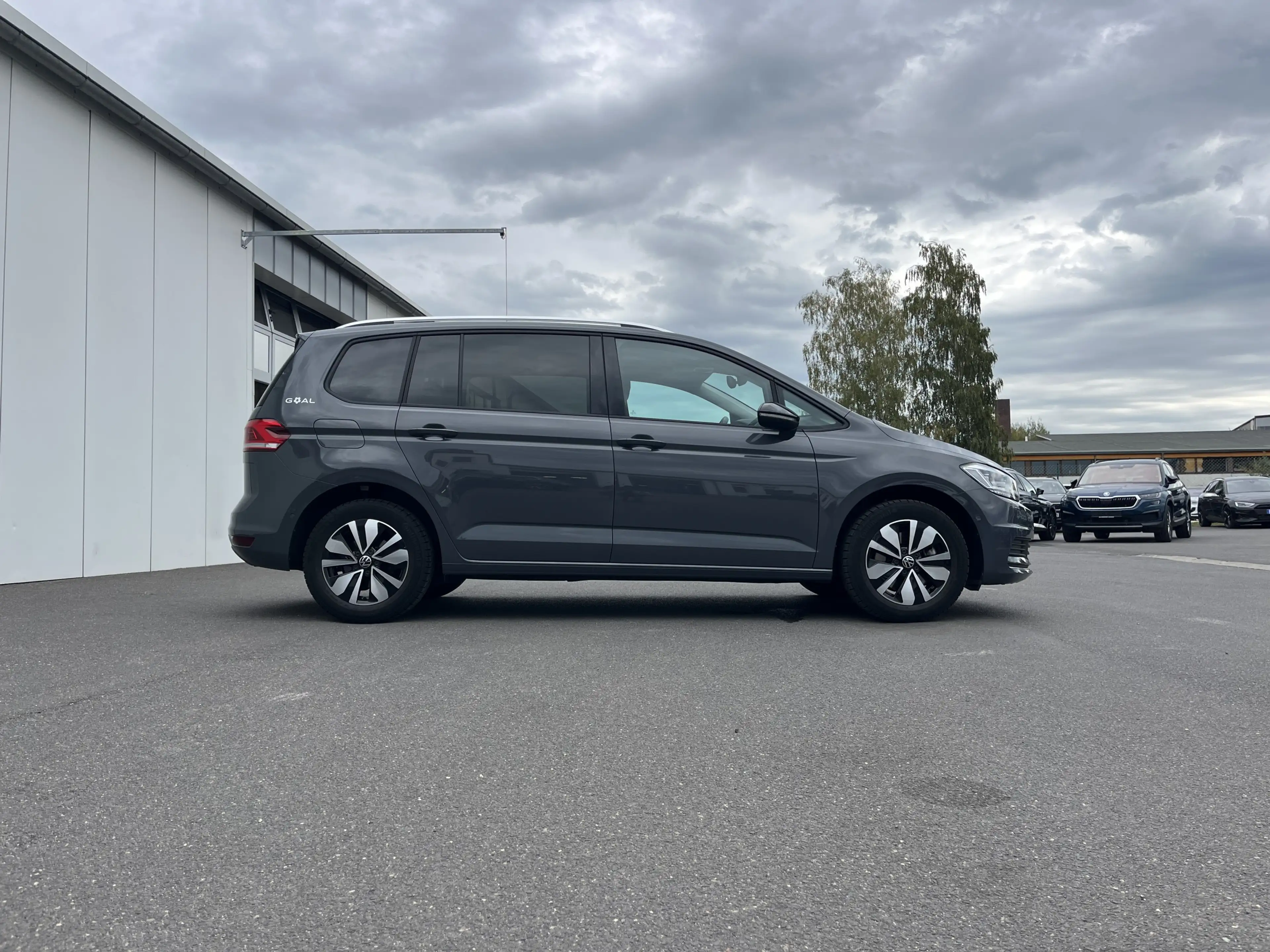 Volkswagen Touran 1.5 TSI DSG GOAL 188€ m.20% Anz. 7-Sitze AHK Nav — photo 5