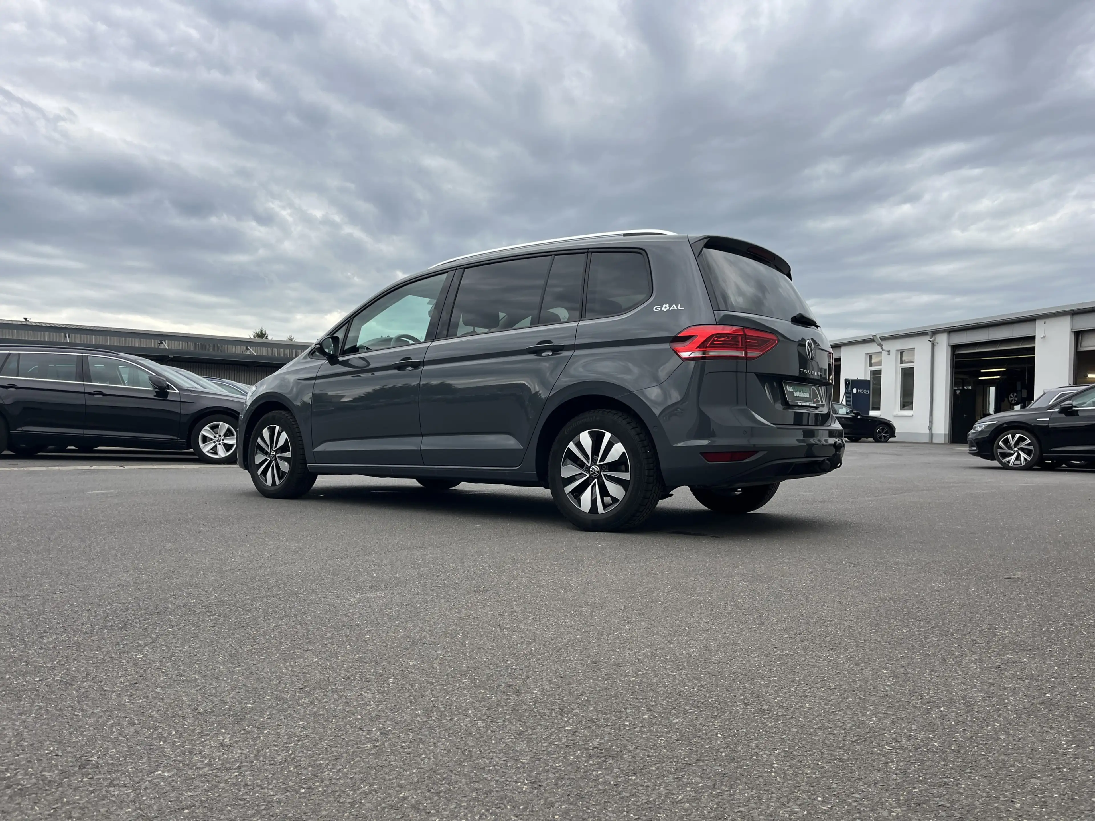 Volkswagen Touran 1.5 TSI DSG GOAL 188€ m.20% Anz. 7-Sitze AHK Nav — photo 10