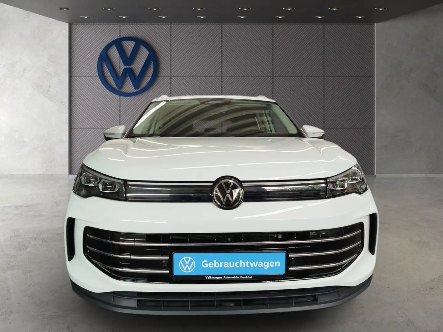 Volkswagen Tiguan 1.5 eTSI DSG Elegance Navi IQ.Light DAB+ Weiß - 2