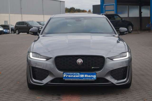Jaguar XE R-Dynamic Black *Schiebedach*Memory*Kamera*