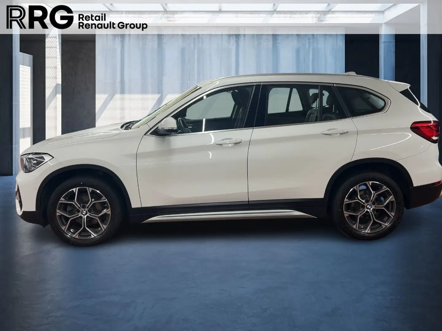 BMW X1 sDRIVE 18 d xLine Wit - 2