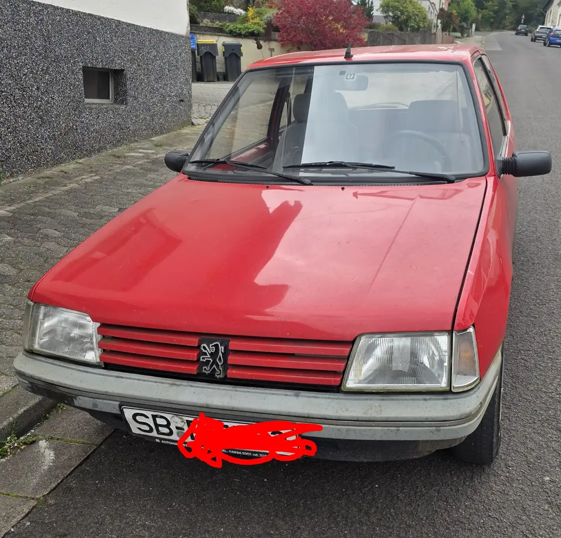 Peugeot 205 XR - 2