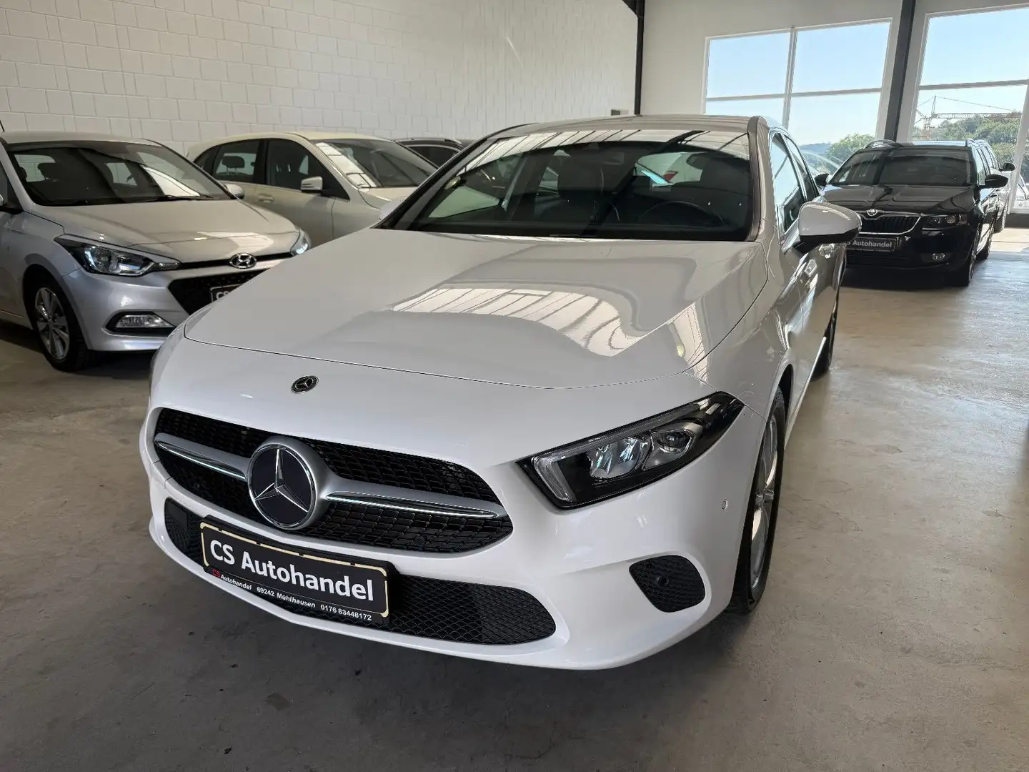 Mercedes-Benz A 200 7G-DCT*Progressive-LED-MBUX* Blanc - 1