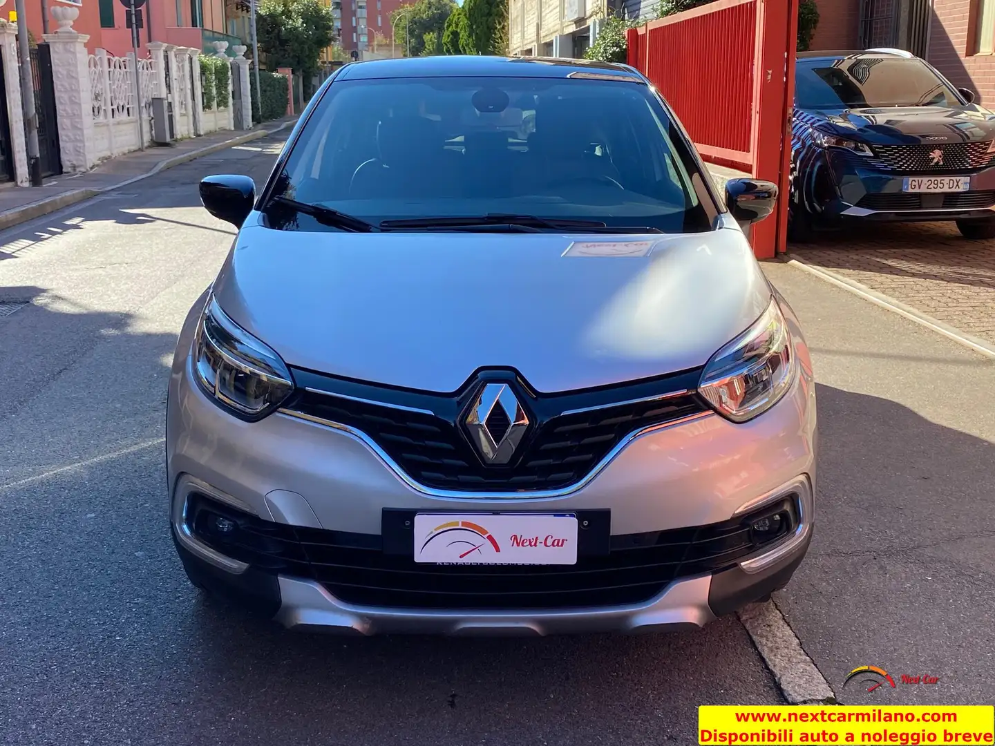 Renault Captur 0.9 tce Sport Edition 90cv Grijs - 2