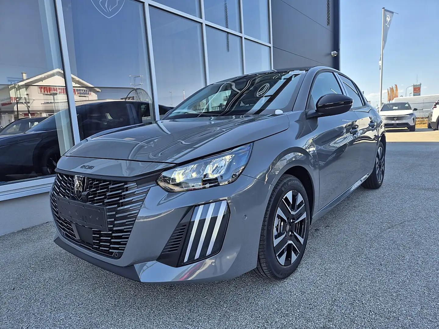 Peugeot 208 1.2 Hybrid 110 Allure (EURO 6e) Grau - 1